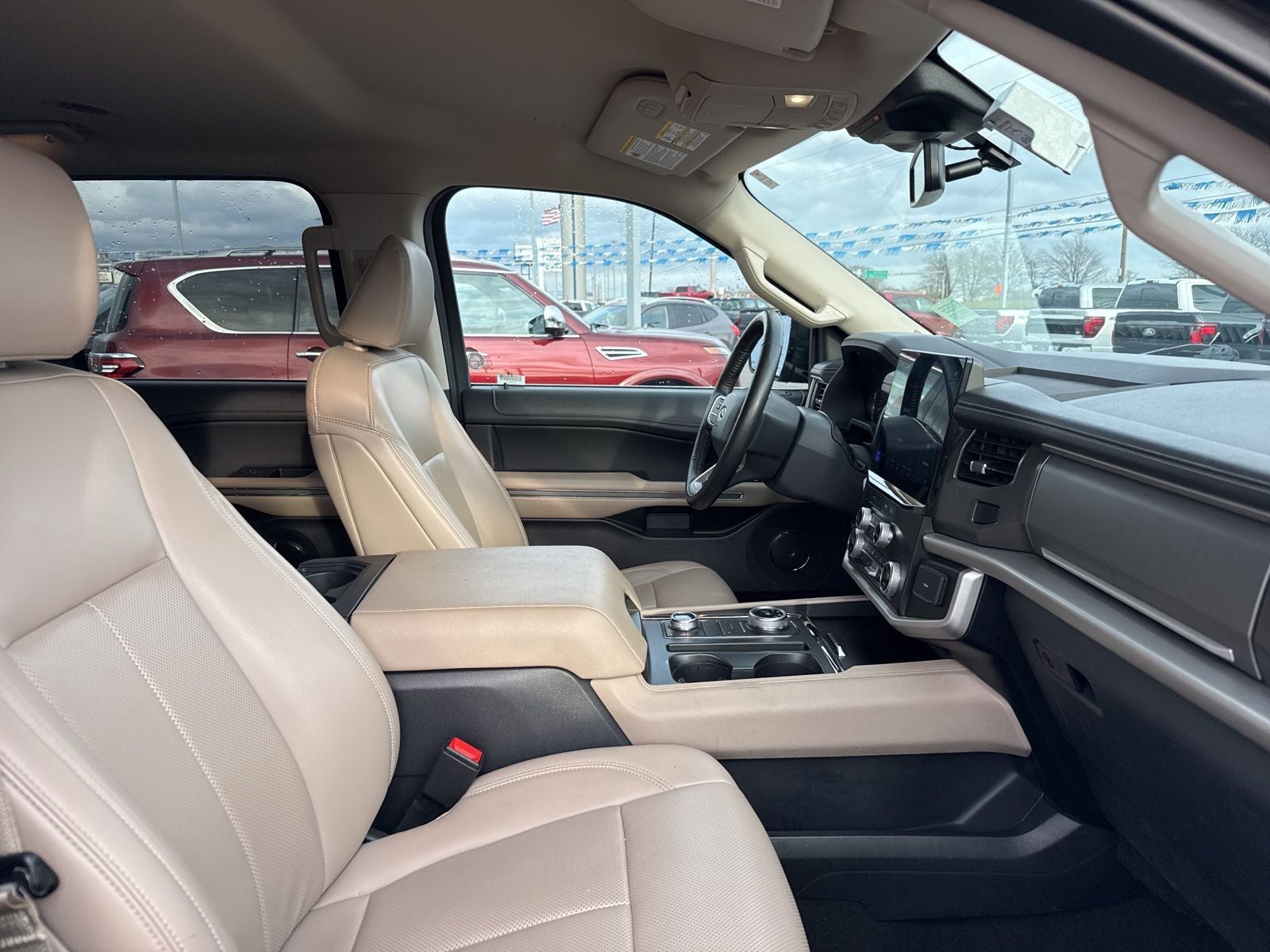 2024 Ford Expedition Max XLT