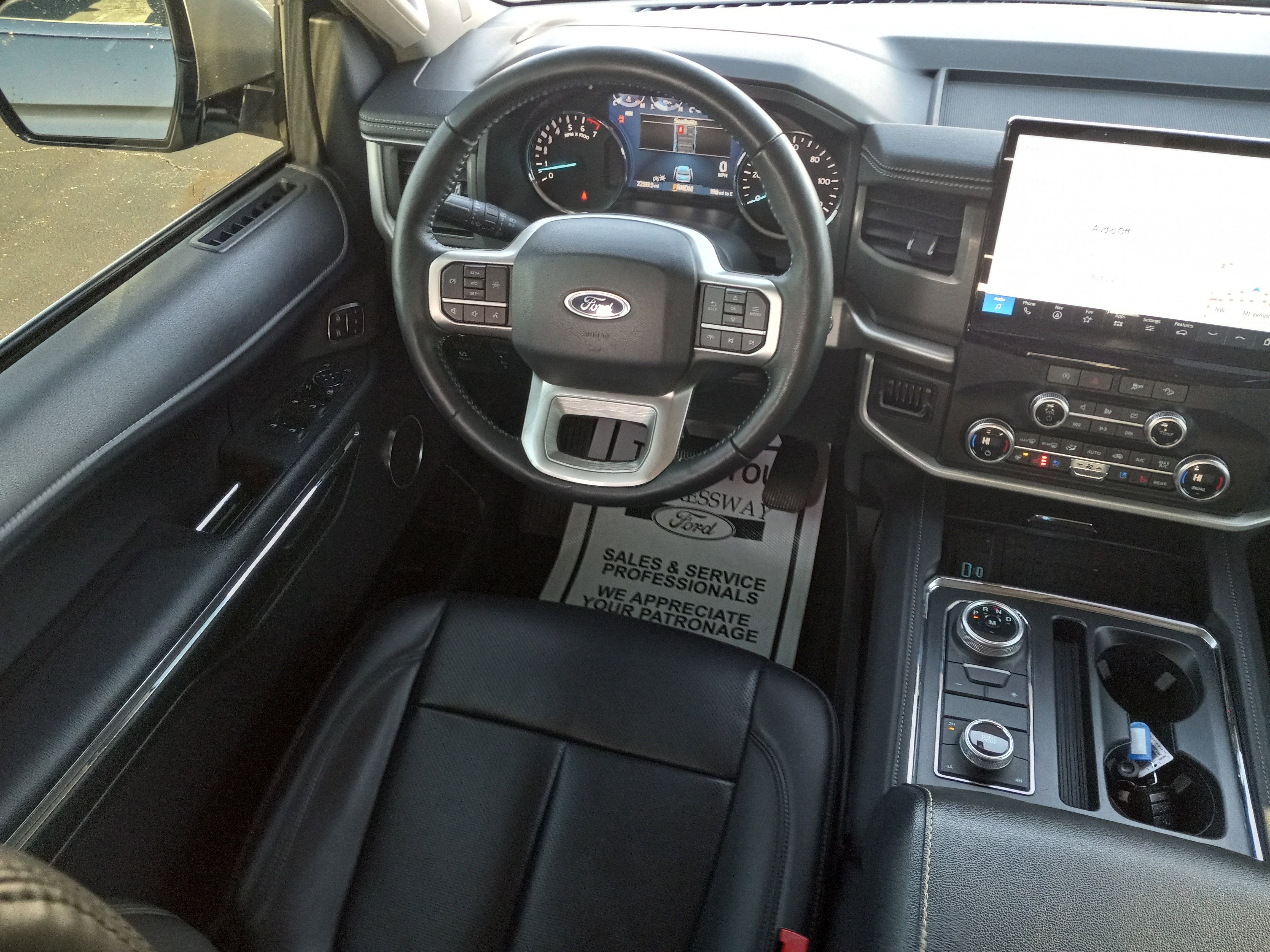 2024 Ford Expedition XLT