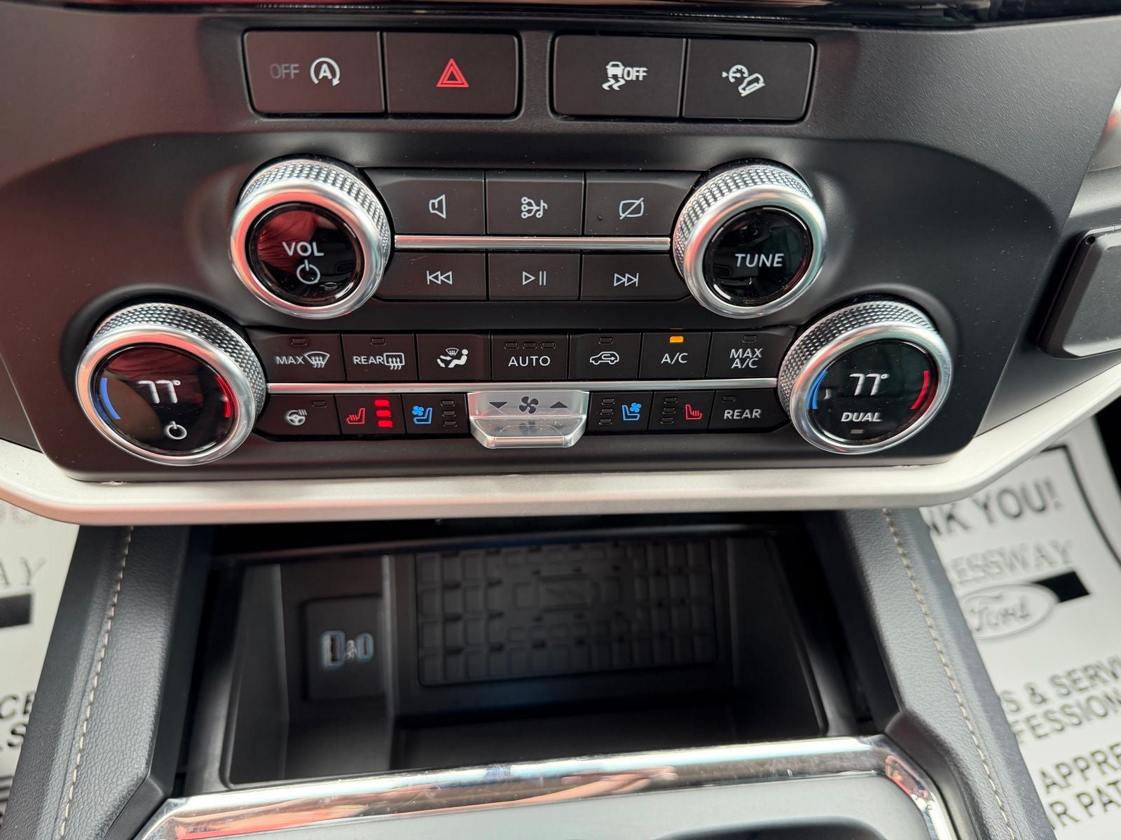 2023 Ford Expedition XLT