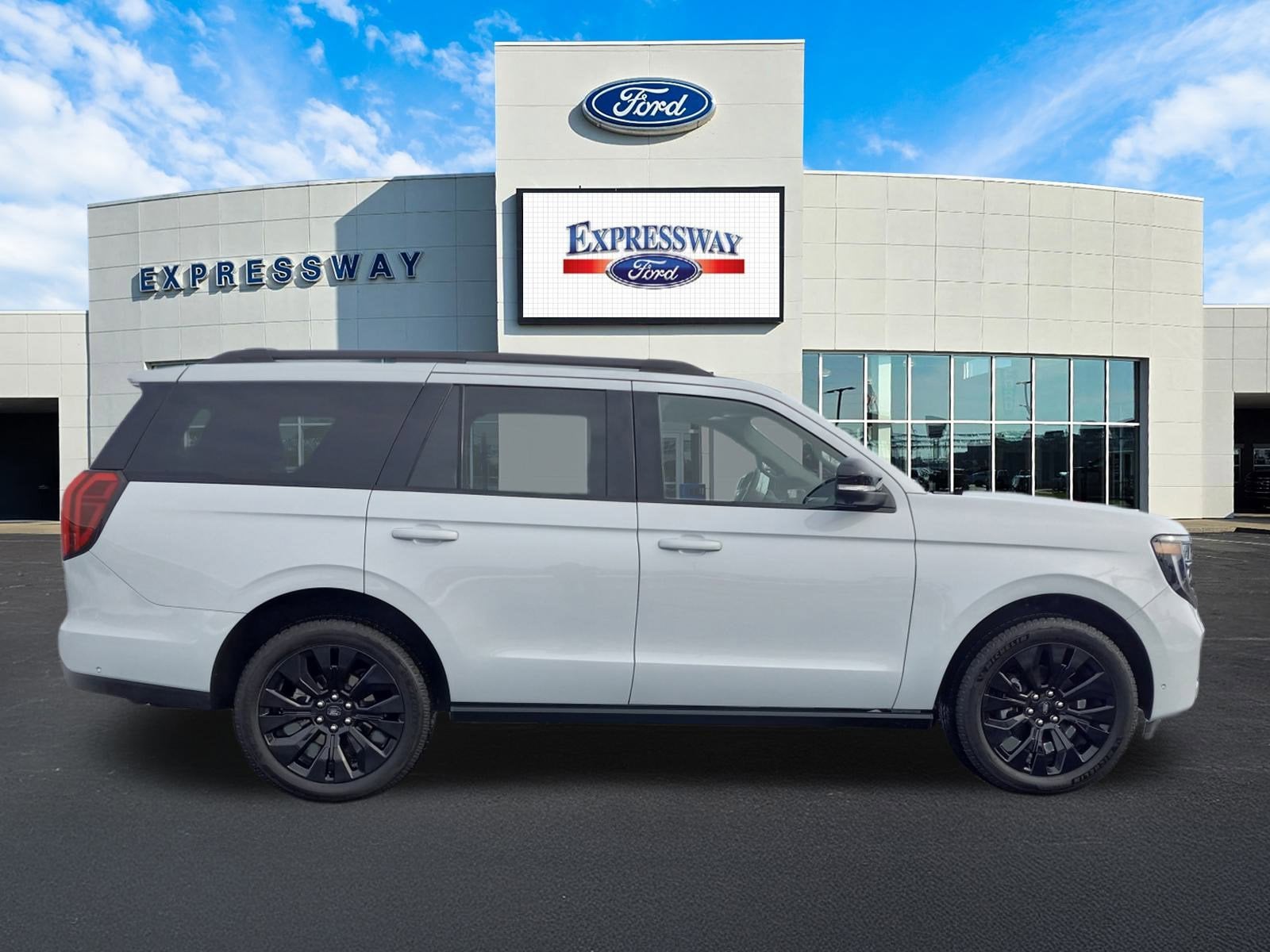 2025 Ford Expedition Platinum