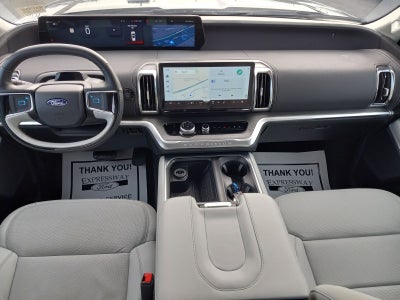 2025 Ford Expedition Platinum