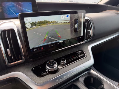 2025 Ford Expedition Tremor