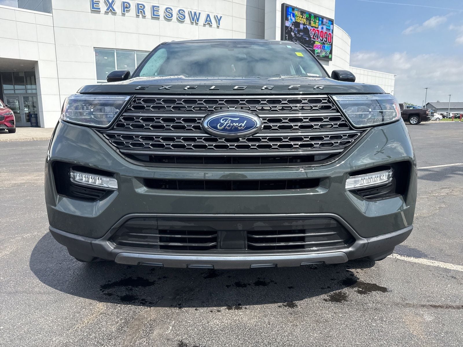 2023 Ford Explorer XLT