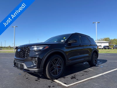 2025 Ford Explorer ST-Line