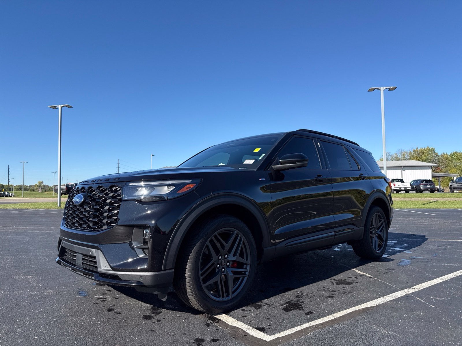 2025 Ford Explorer ST-Line