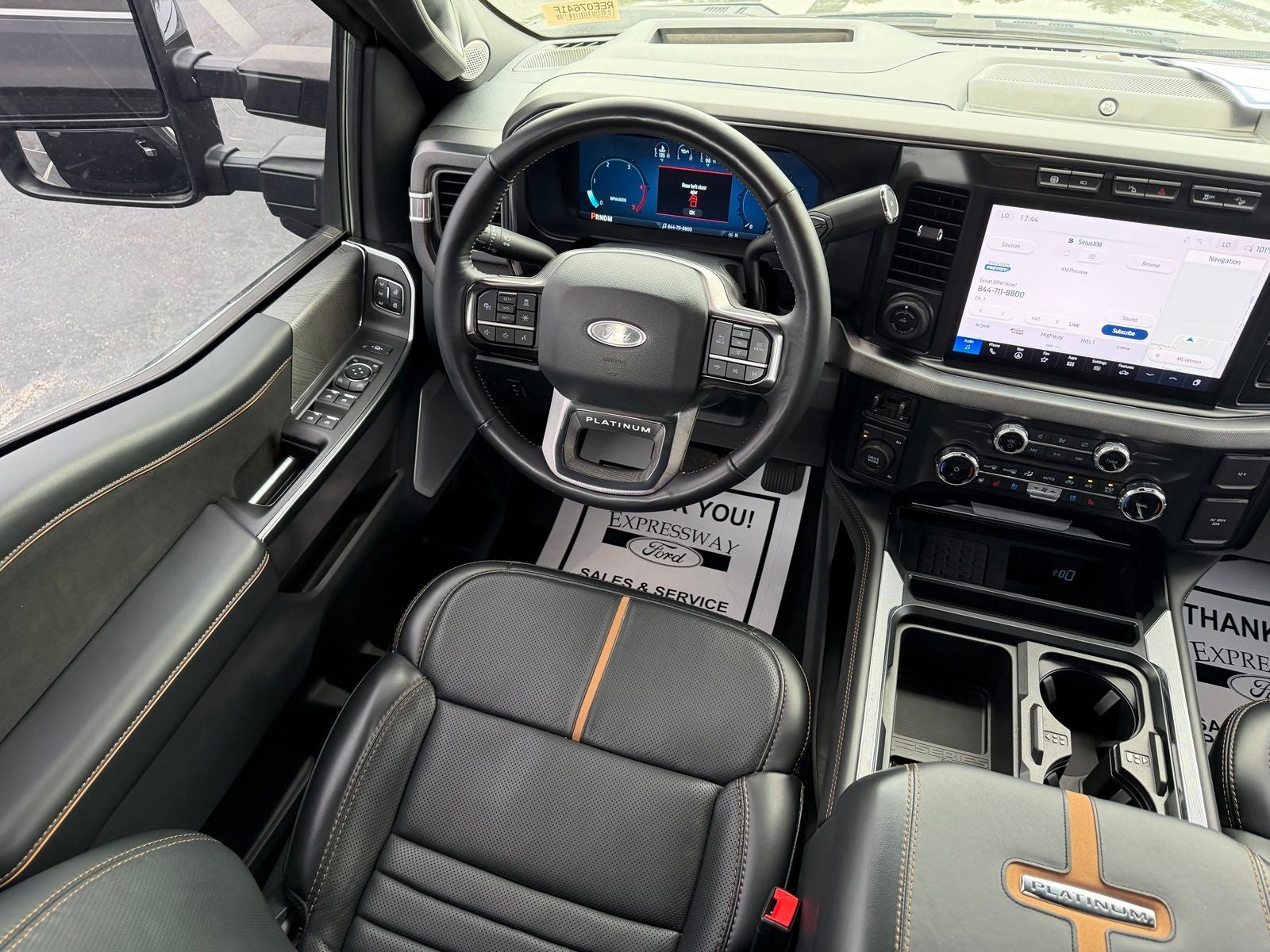 2024 Ford F-350SD Platinum DRW