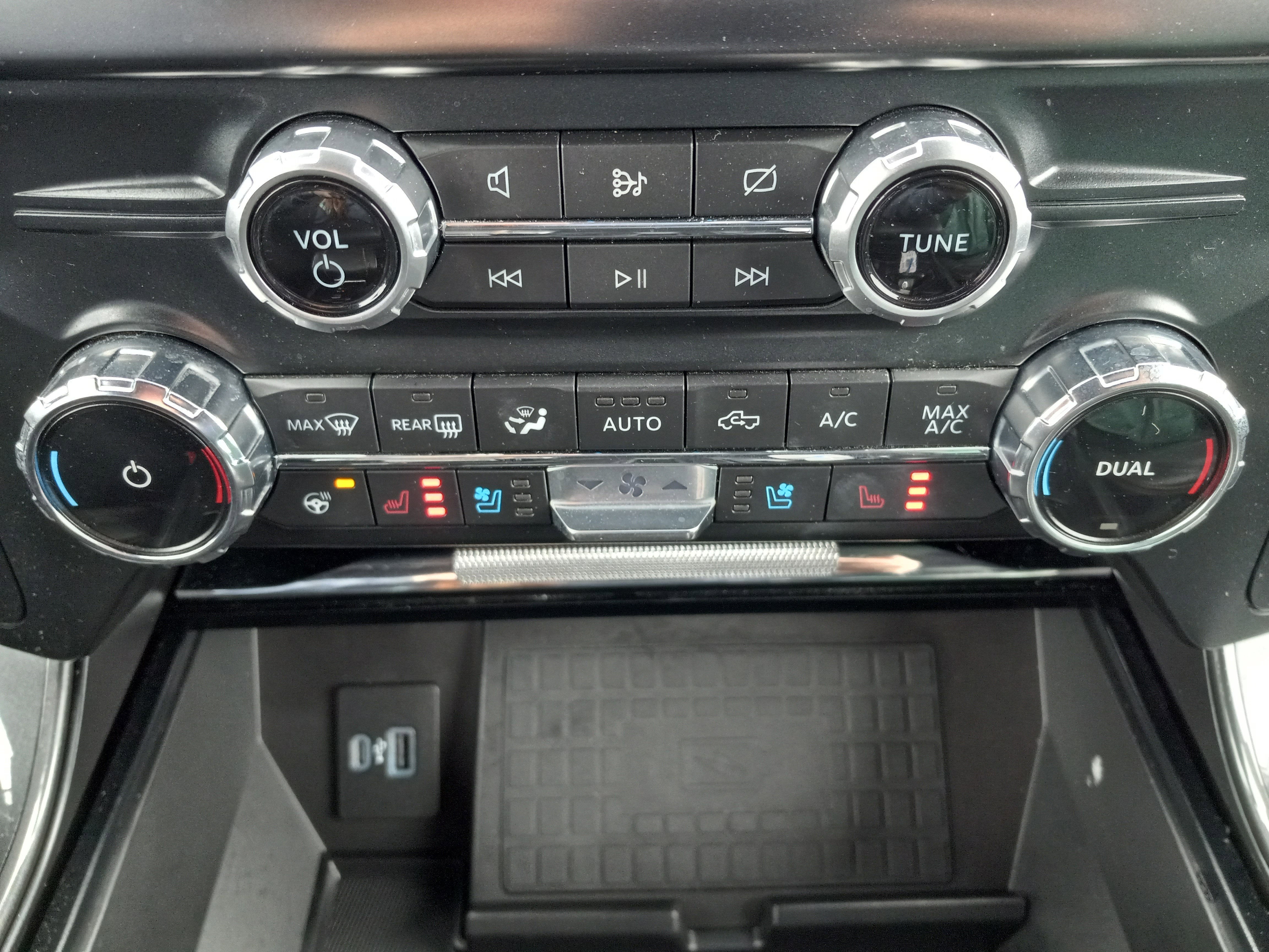 2022 Ford F-150 Tremor 4WD SuperCrew 5.5' Box