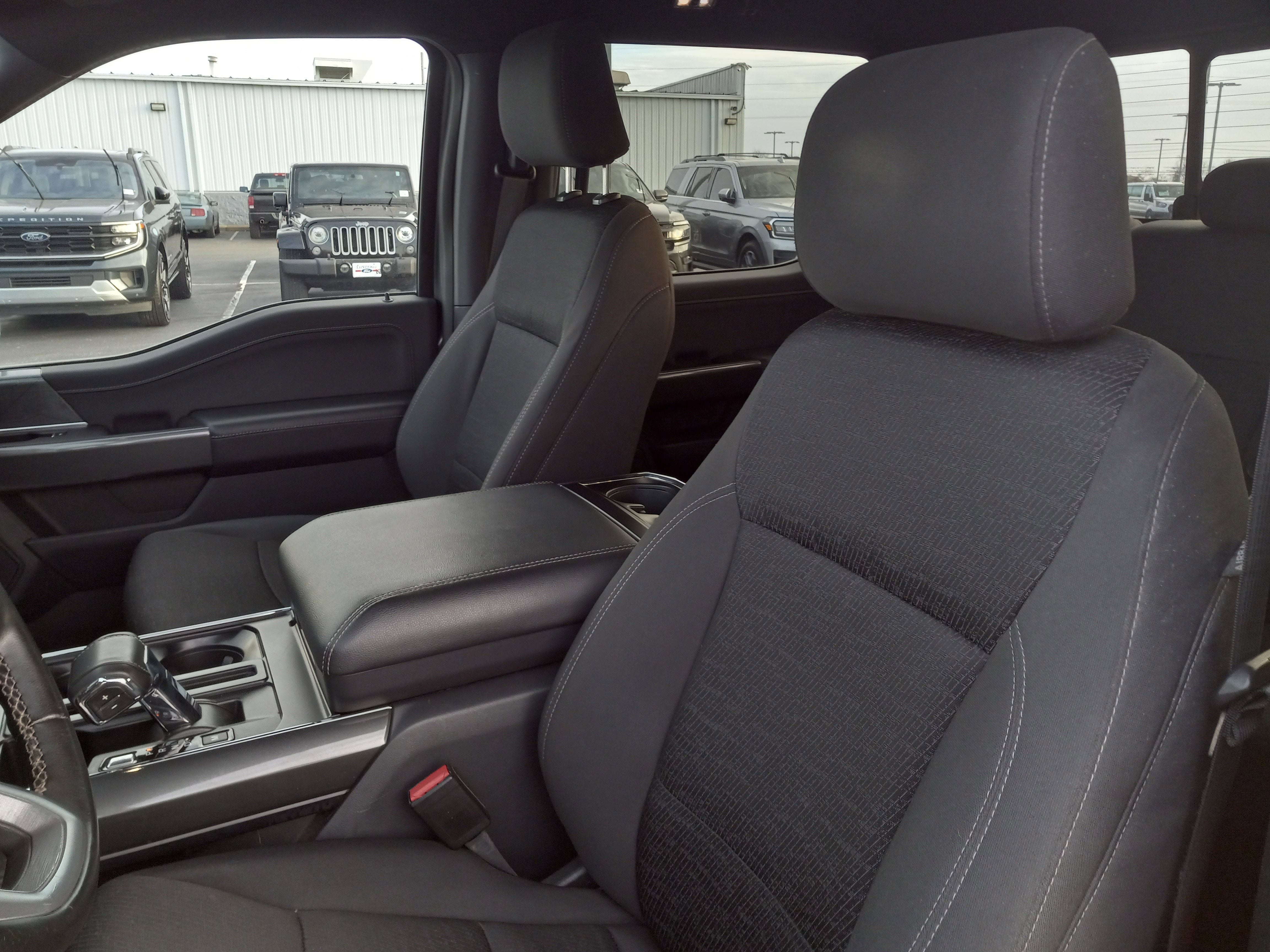 2023 Ford F-150 XLT 4WD SuperCrew 5.5' Box