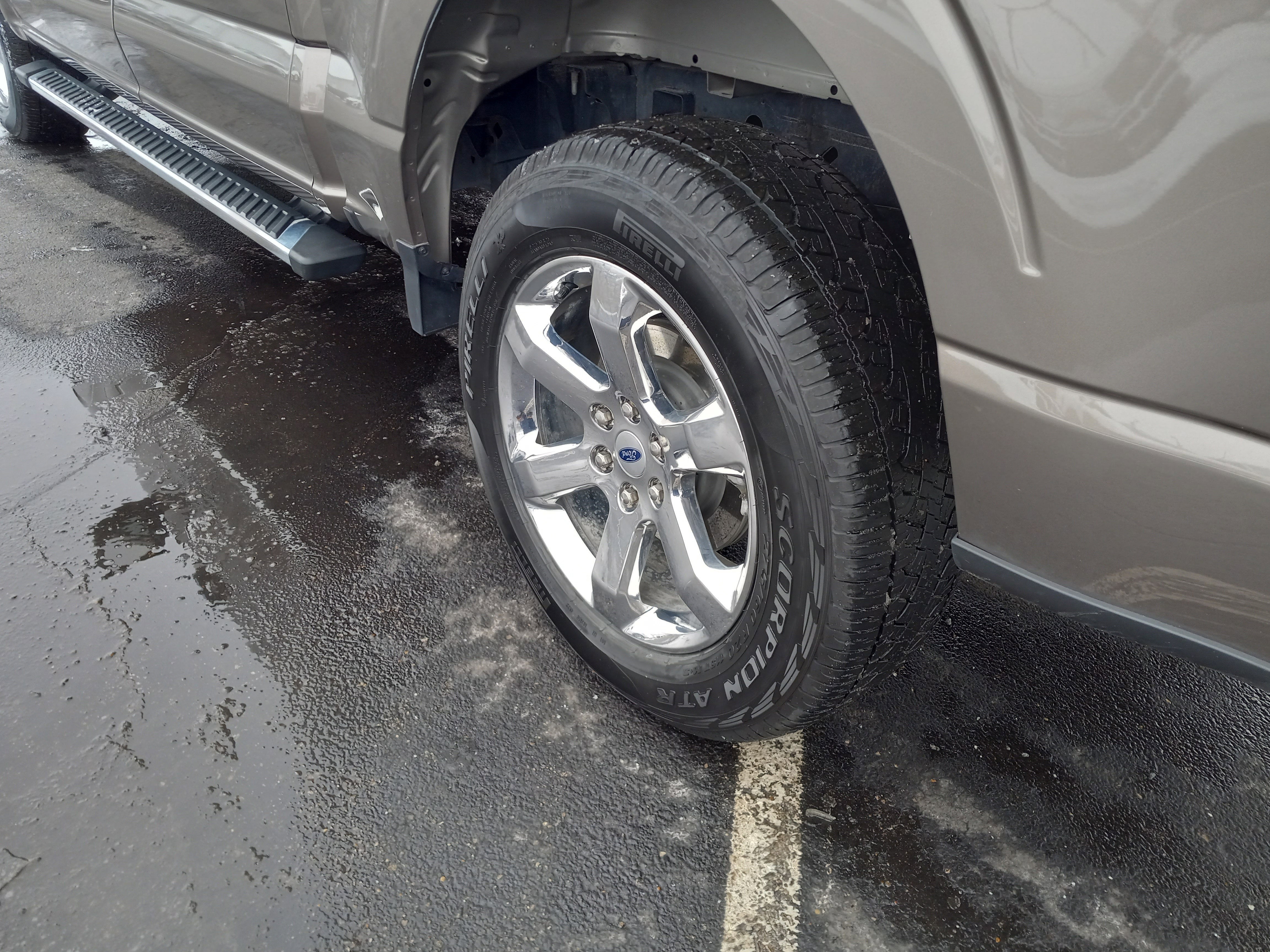 2023 Ford F-150 XLT 4WD SuperCrew 5.5' Box