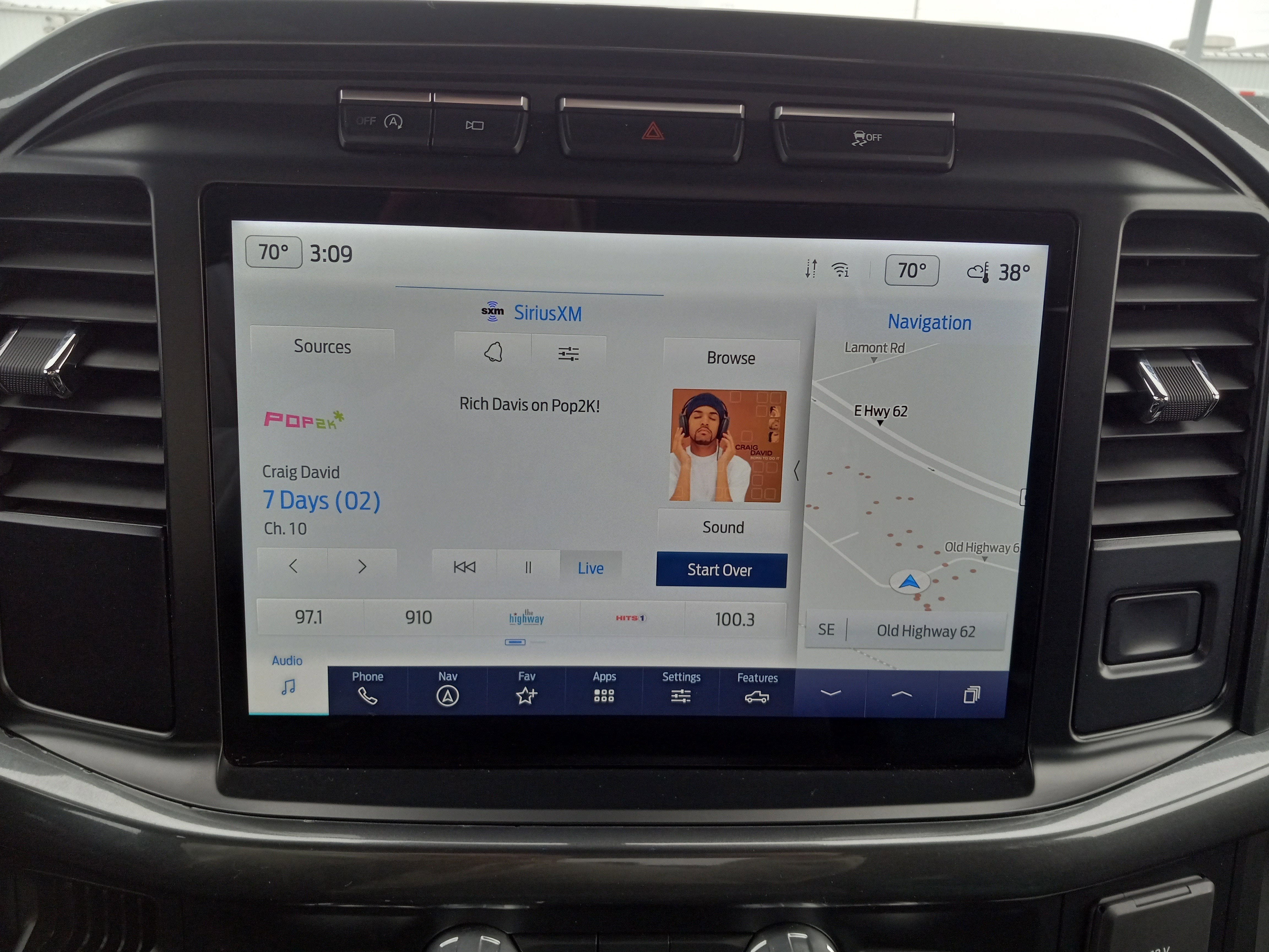 2023 Ford F-150 XLT 4WD SuperCrew 5.5' Box