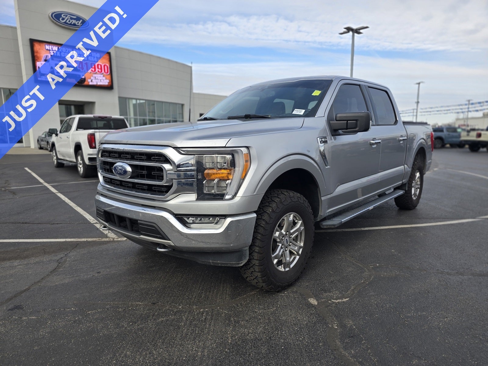 2021 Ford F-150 XLT 4WD SuperCrew 5.5' Box
