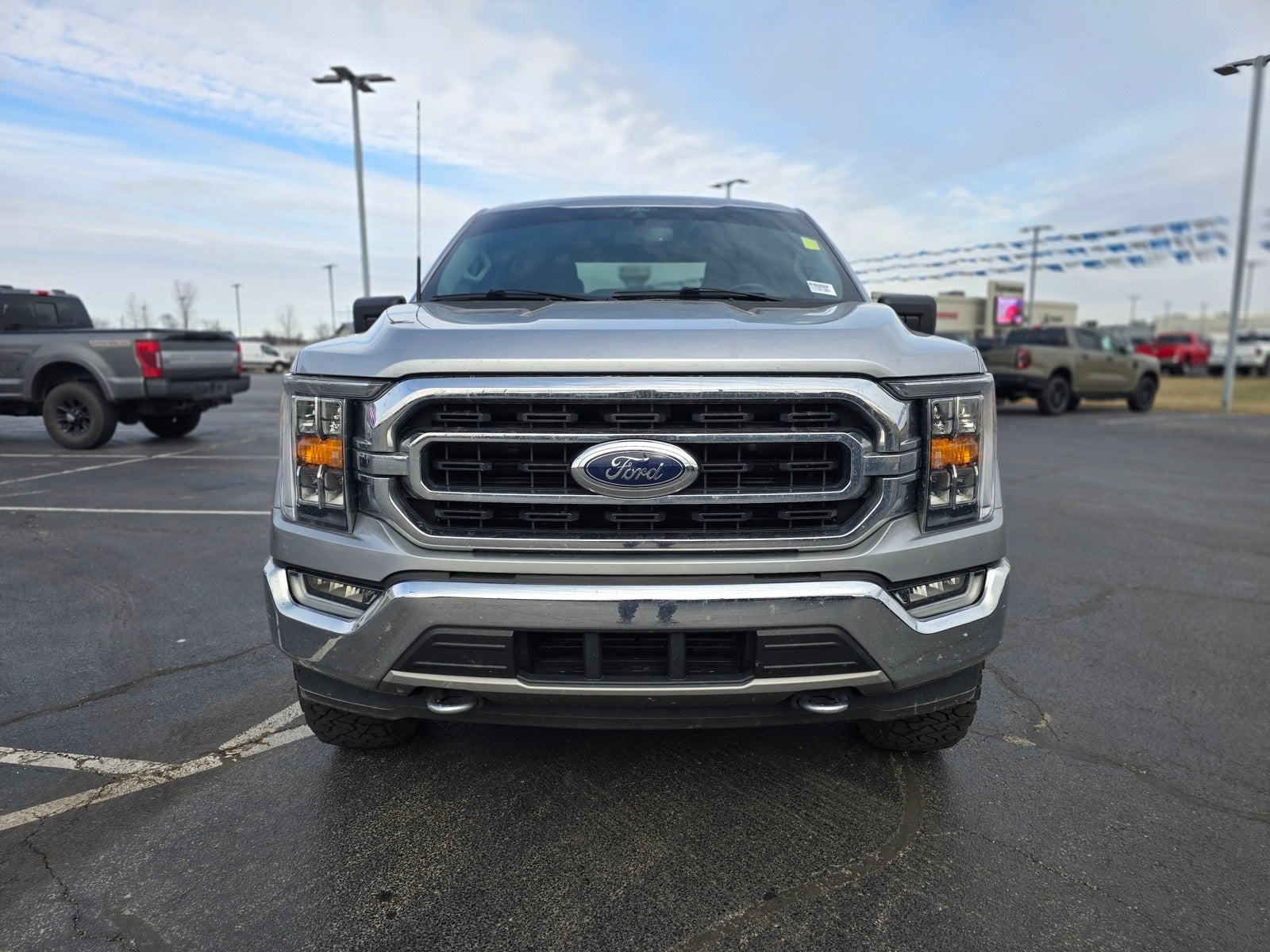 2021 Ford F-150 XLT 4WD SuperCrew 5.5' Box