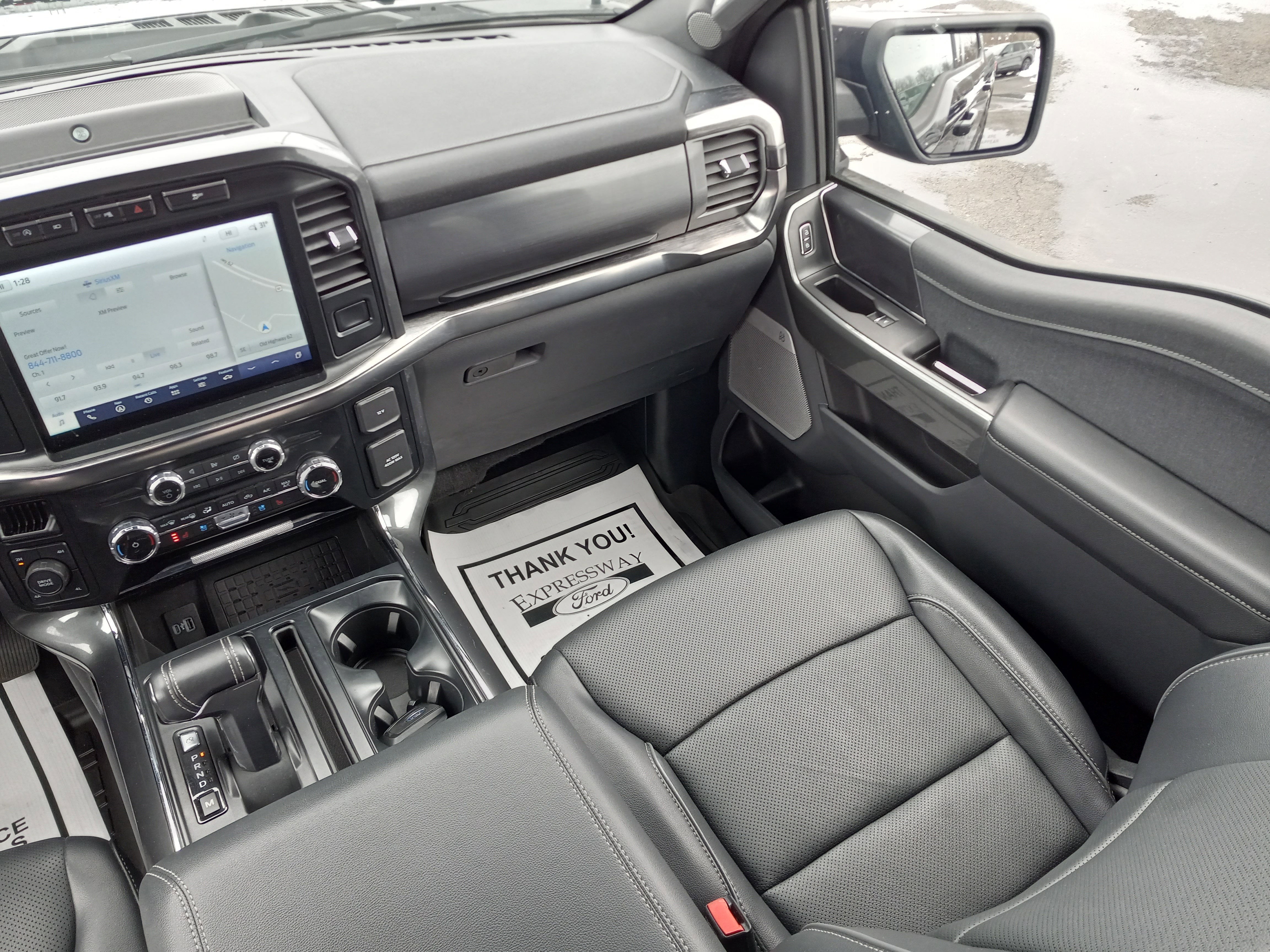 2023 Ford F-150 LARIAT 4WD SuperCrew 5.5' Box