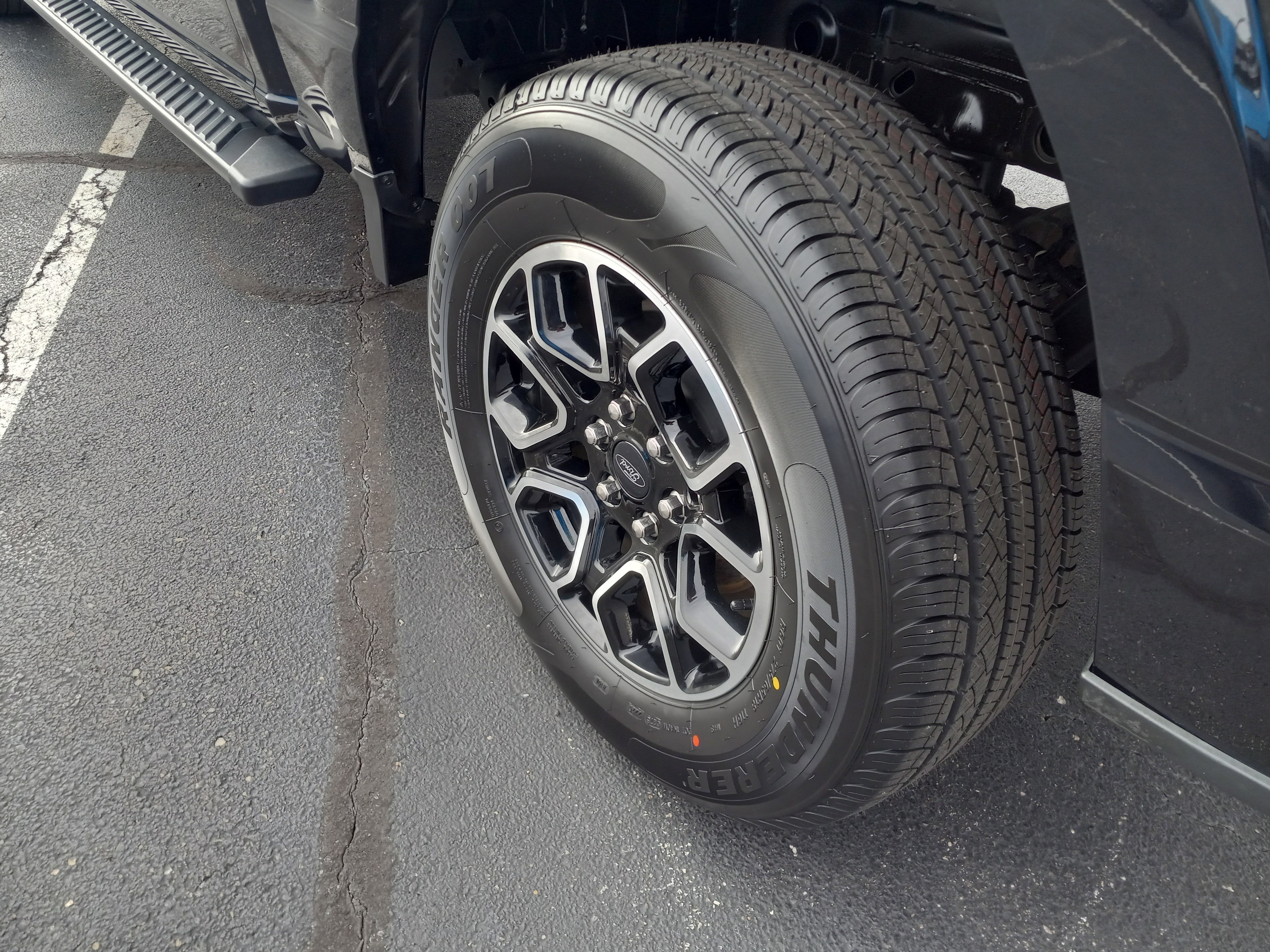 2023 Ford F-150 XLT 4WD SuperCrew 5.5' Box