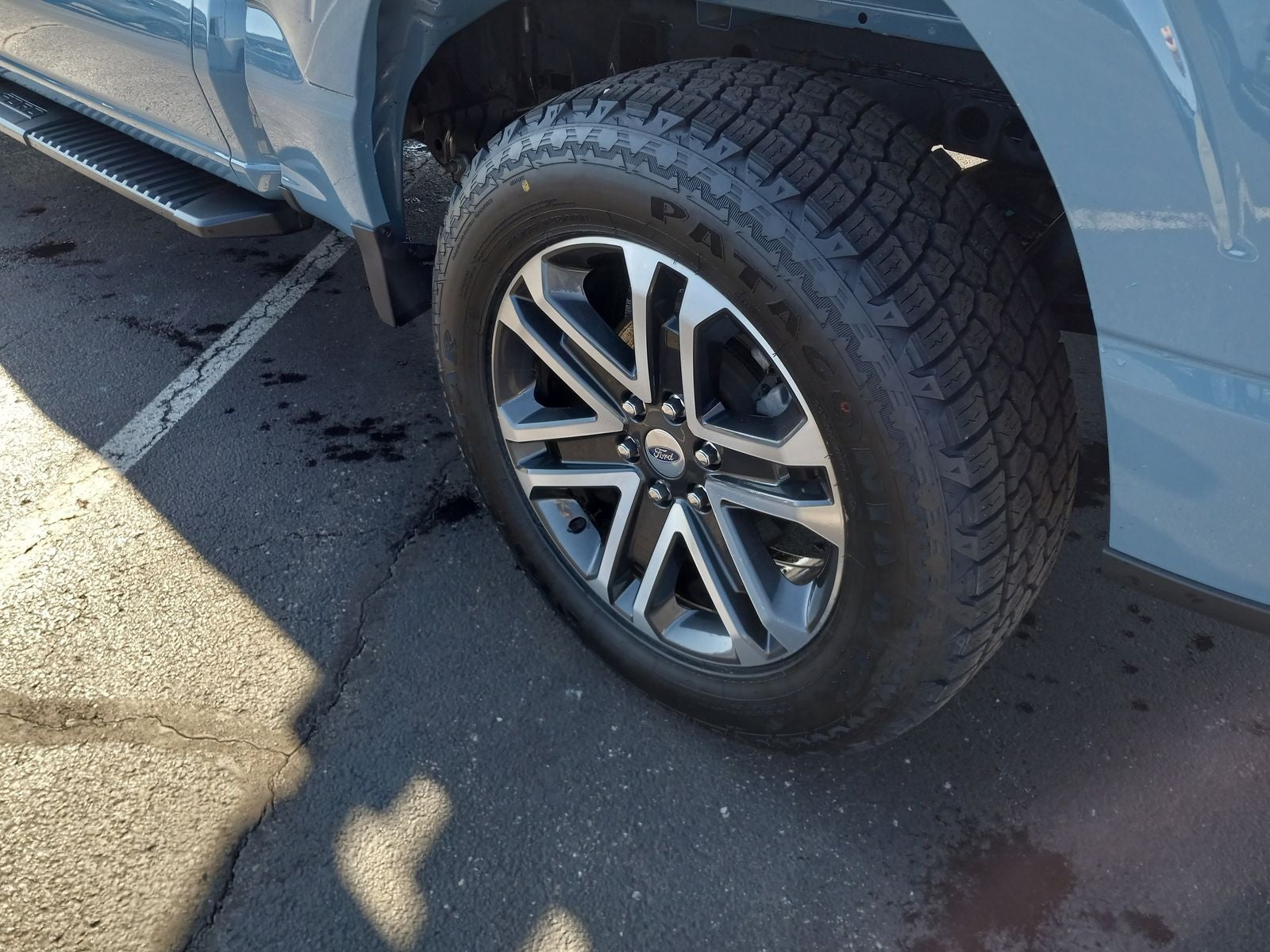 2023 Ford F-150 XL 4WD SuperCrew 5.5' Box