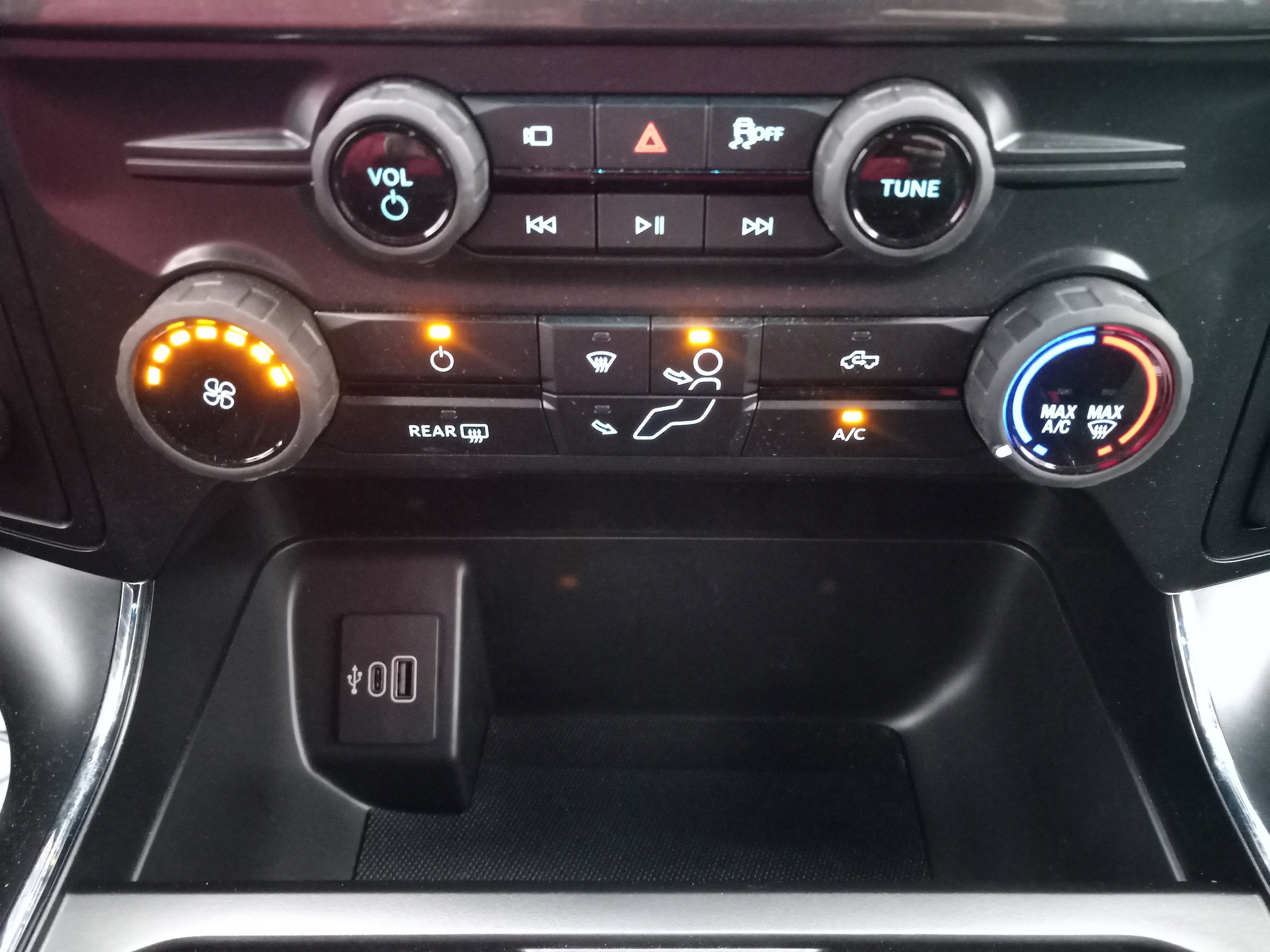 2025 Ford F-150 STX 2WD SuperCrew 5.5' Box