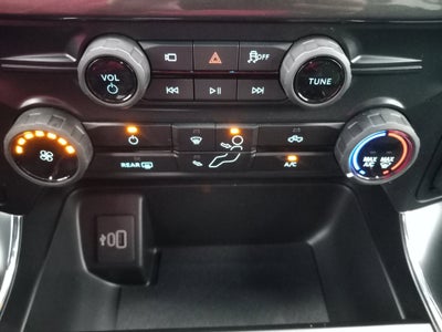 2025 Ford F-150 STX 4WD SuperCrew 5.5' Box