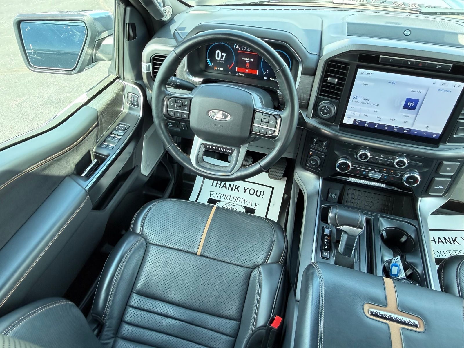 2023 Ford F-150 Platinum