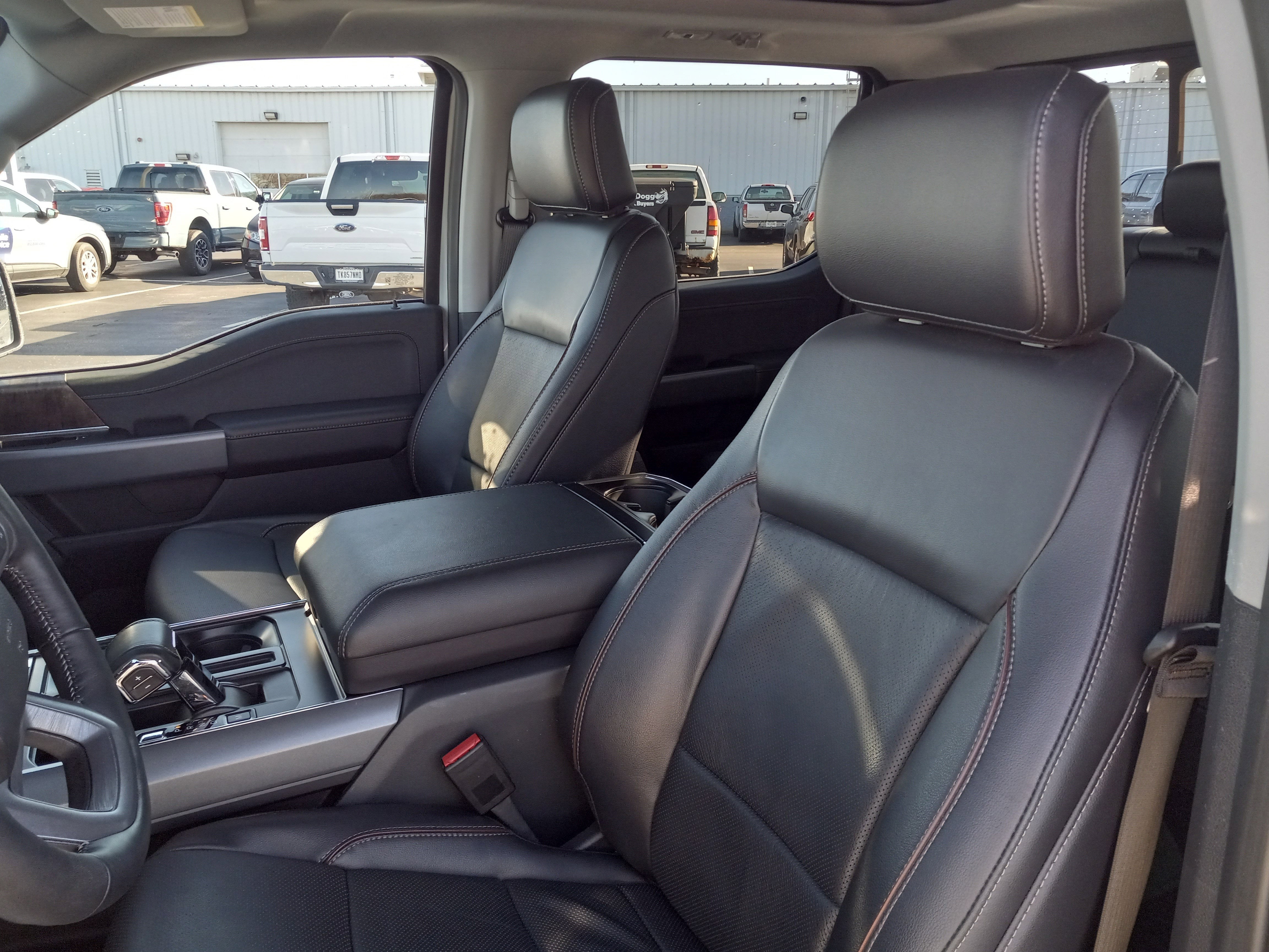 2023 Ford F-150 LARIAT 4WD SuperCrew 5.5' Box