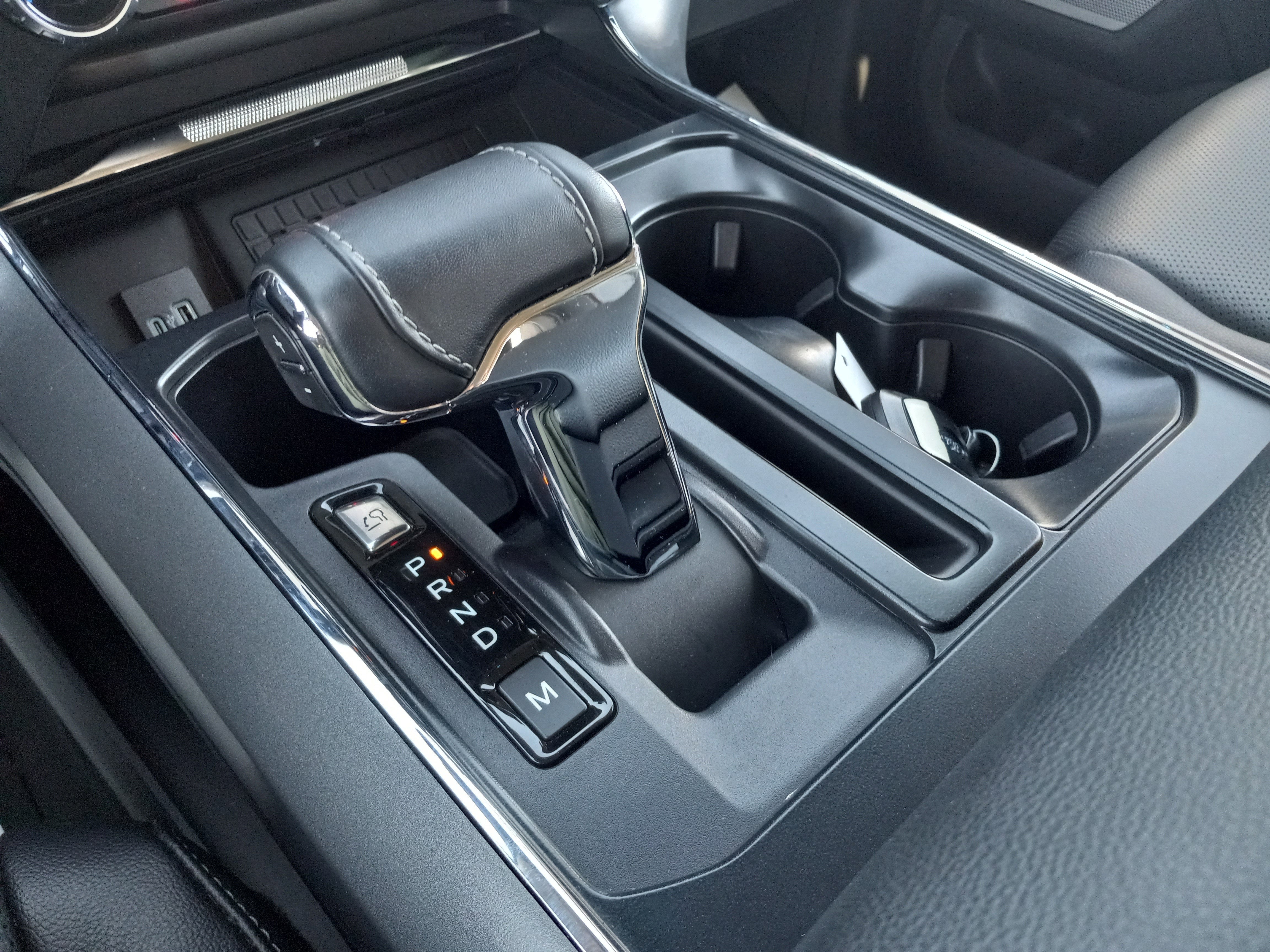 2023 Ford F-150 LARIAT 4WD SuperCrew 5.5' Box