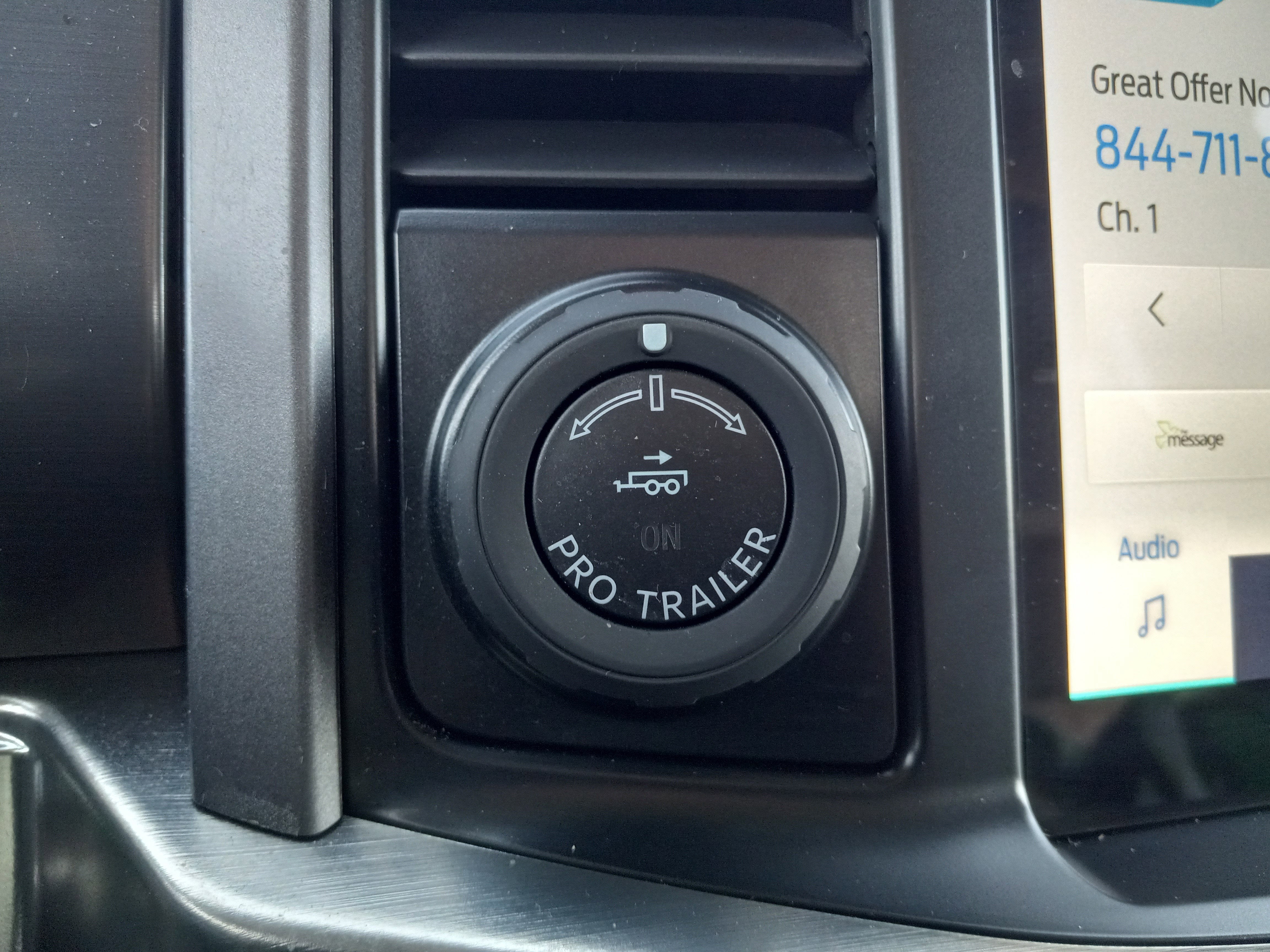 2023 Ford F-150 LARIAT 4WD SuperCrew 5.5' Box