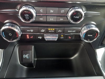 2023 Ford F-150 XLT 4WD SuperCrew 5.5' Box