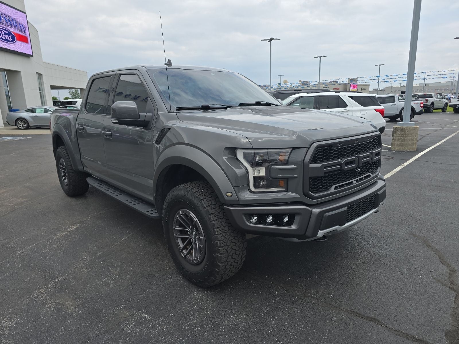 2020 Ford F-150 Raptor