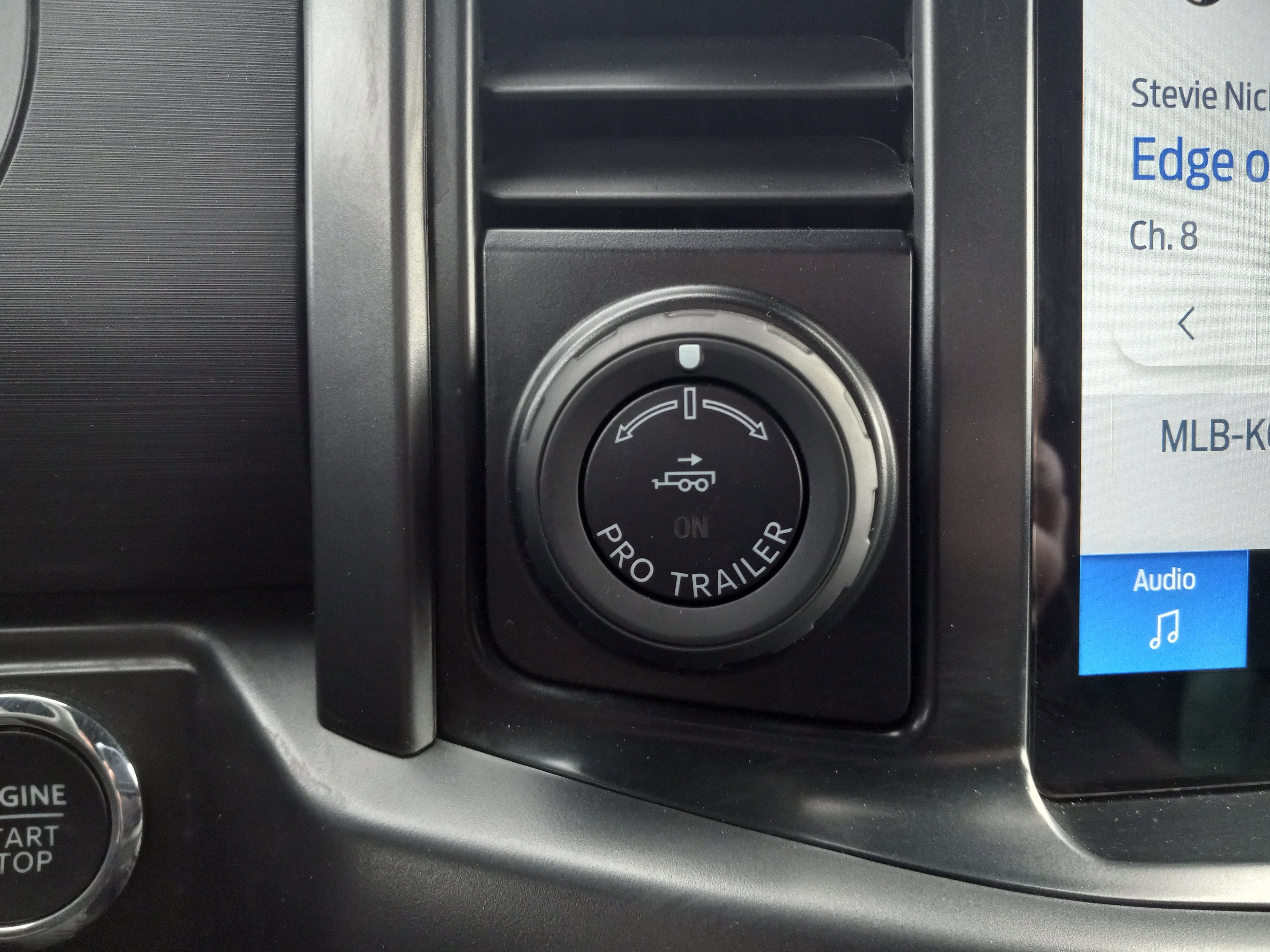 2024 Ford F-150 XLT 4WD SuperCrew 5.5' Box