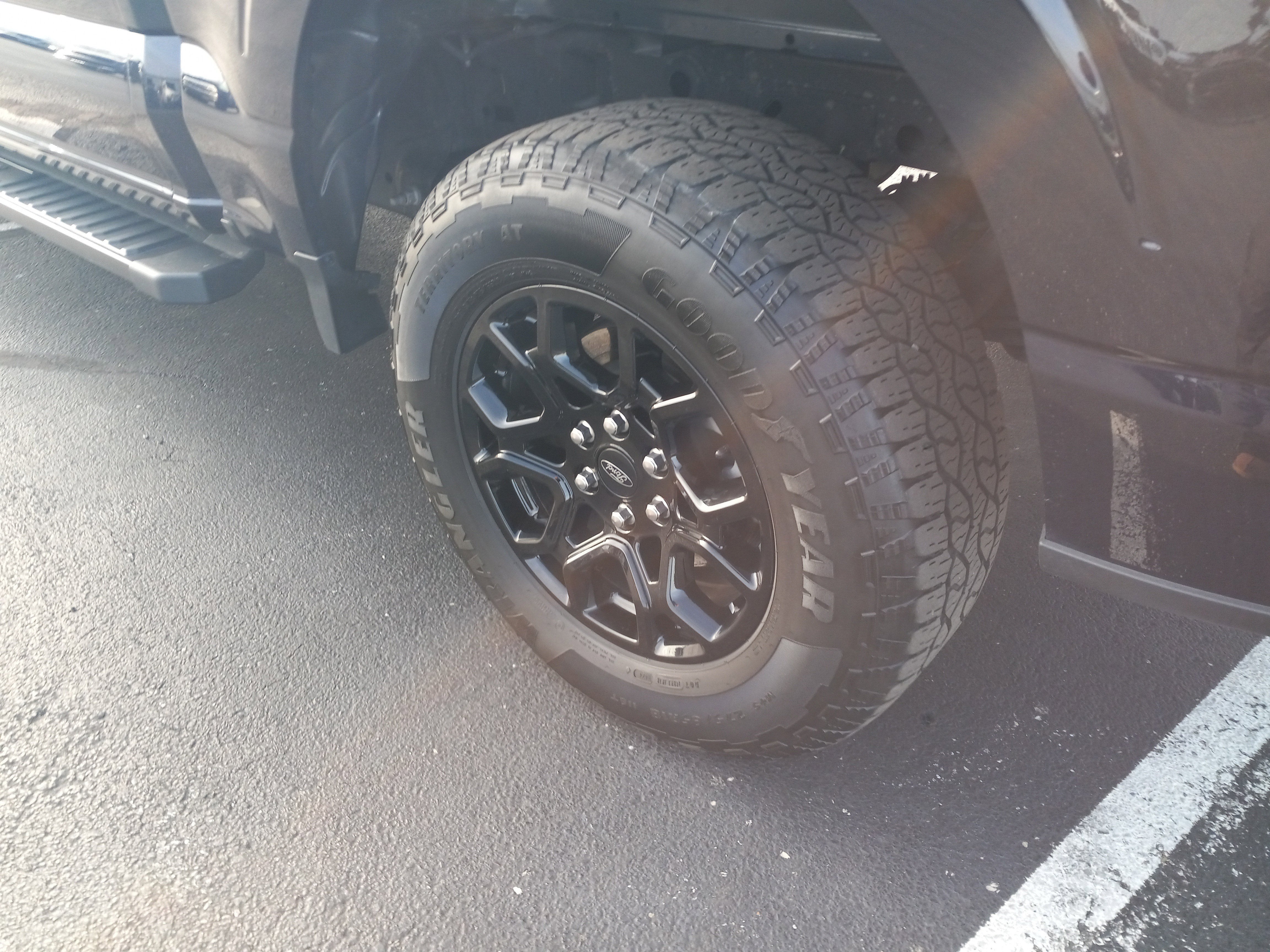 2024 Ford F-150 XLT 4WD SuperCrew 5.5' Box