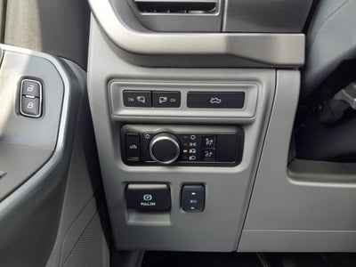 2024 Ford F-150 Lightning XLT 4WD SuperCrew 5.5' Box