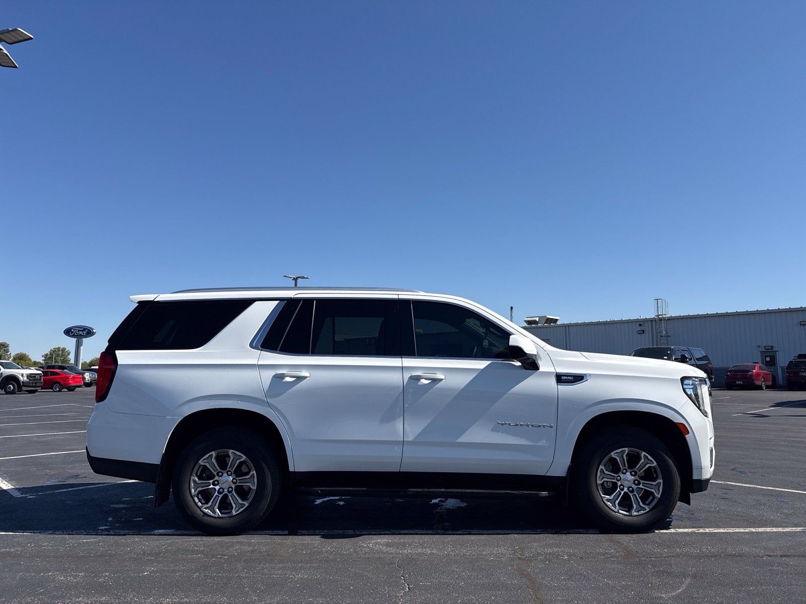 2022 GMC Yukon SLE