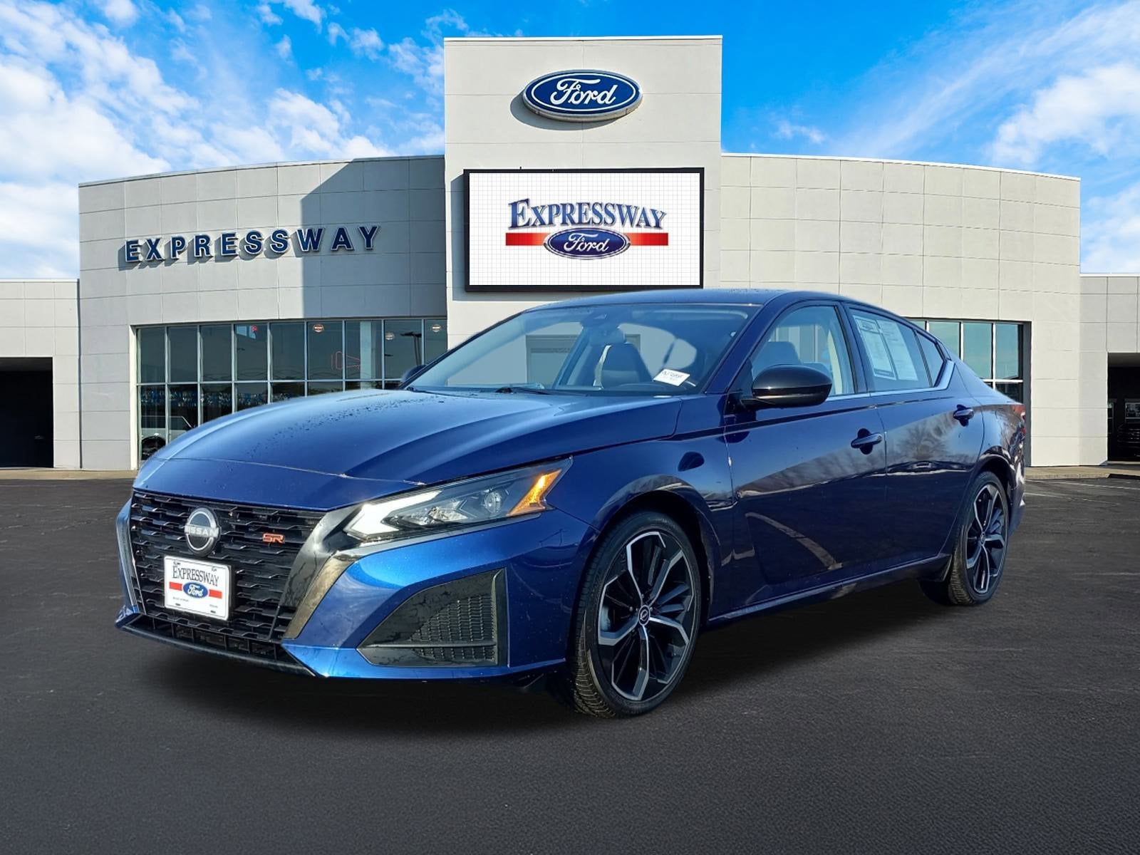 2024 Nissan Altima 2.5 SR