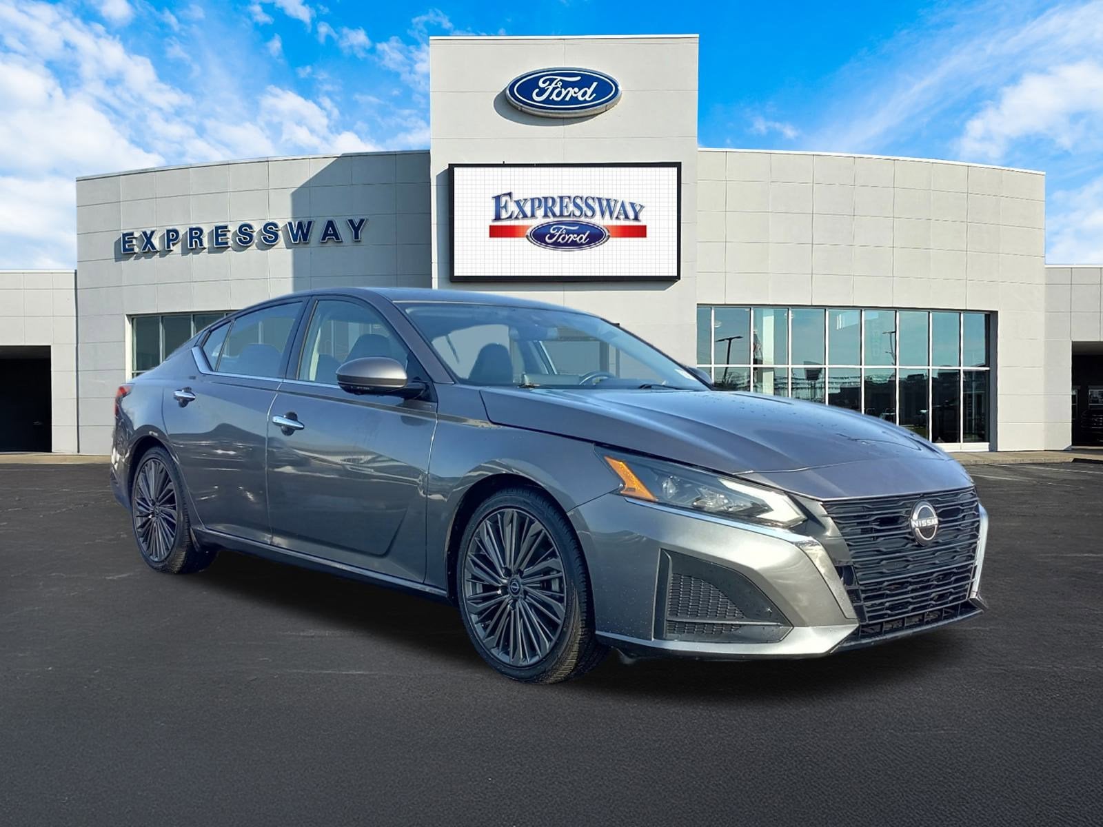 2023 Nissan Altima 2.5 SL