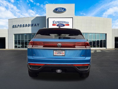 2024 Volkswagen Atlas Cross Sport 2.0T SE w/Technology