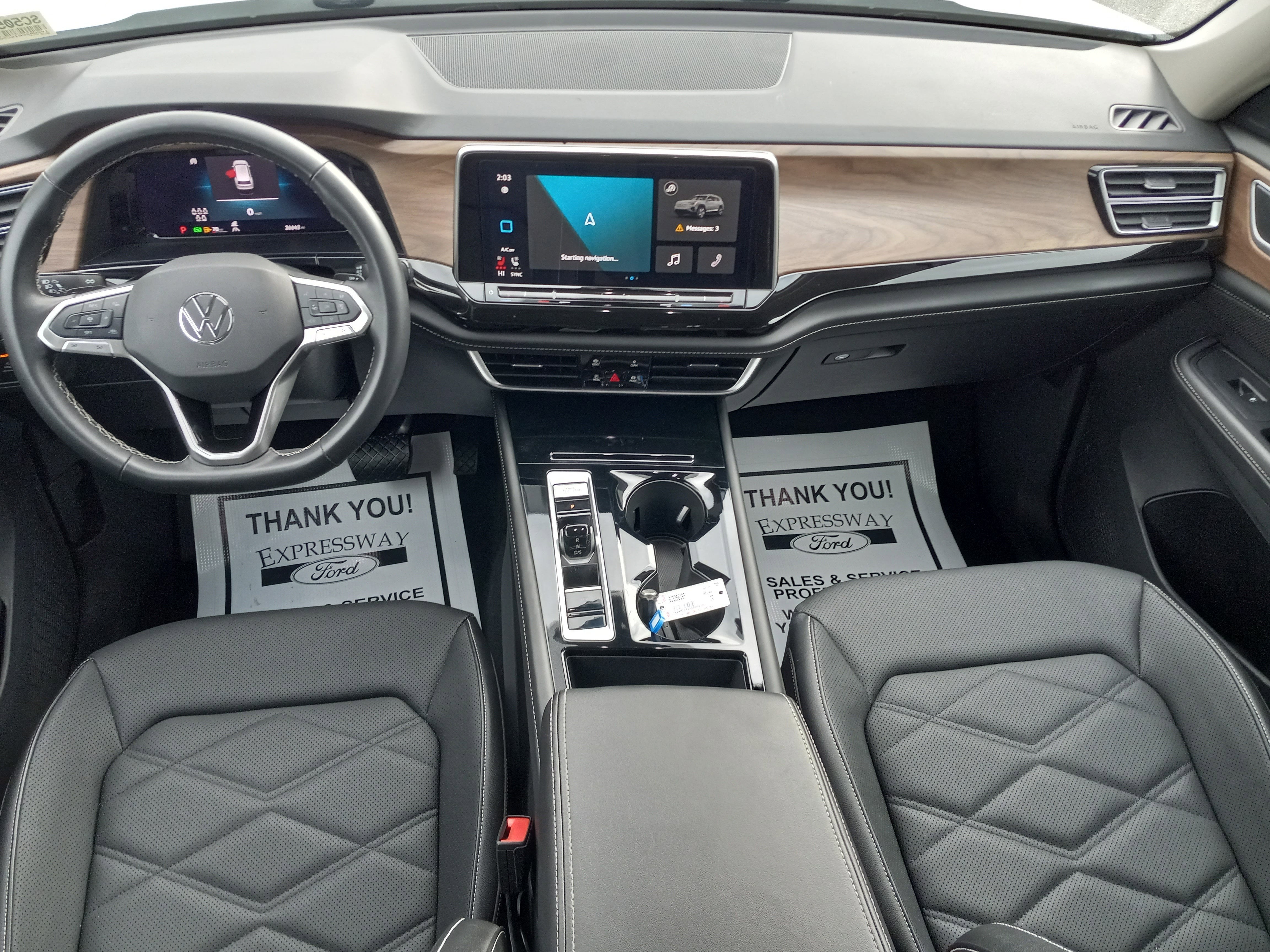 2025 Volkswagen Atlas 2.0T SE w/Technology