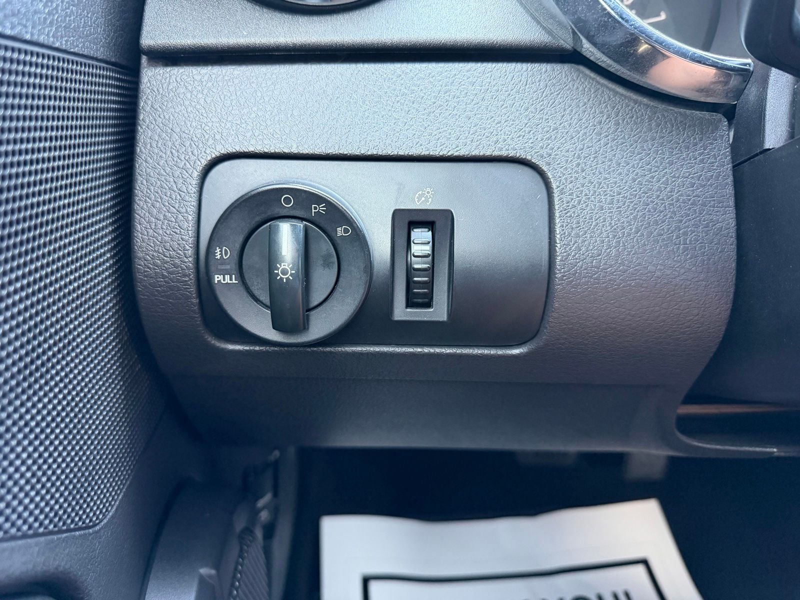 2005 Ford Mustang GT Deluxe