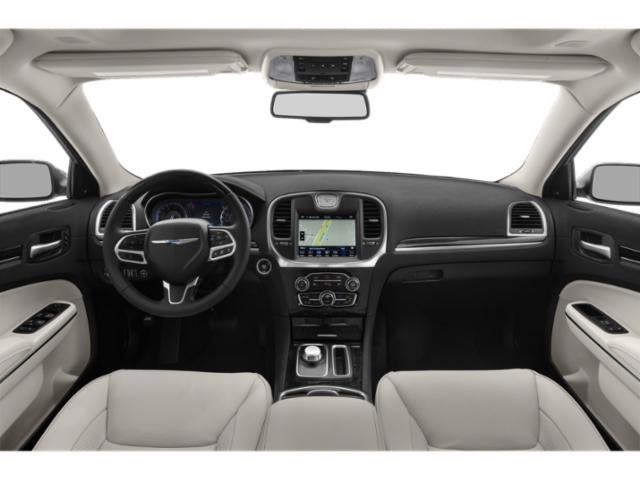 2018 Chrysler 300 Touring L