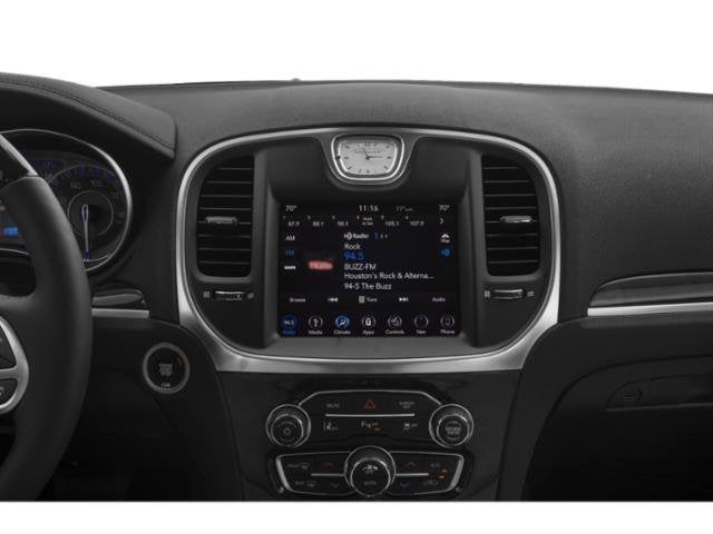 2018 Chrysler 300 Touring L