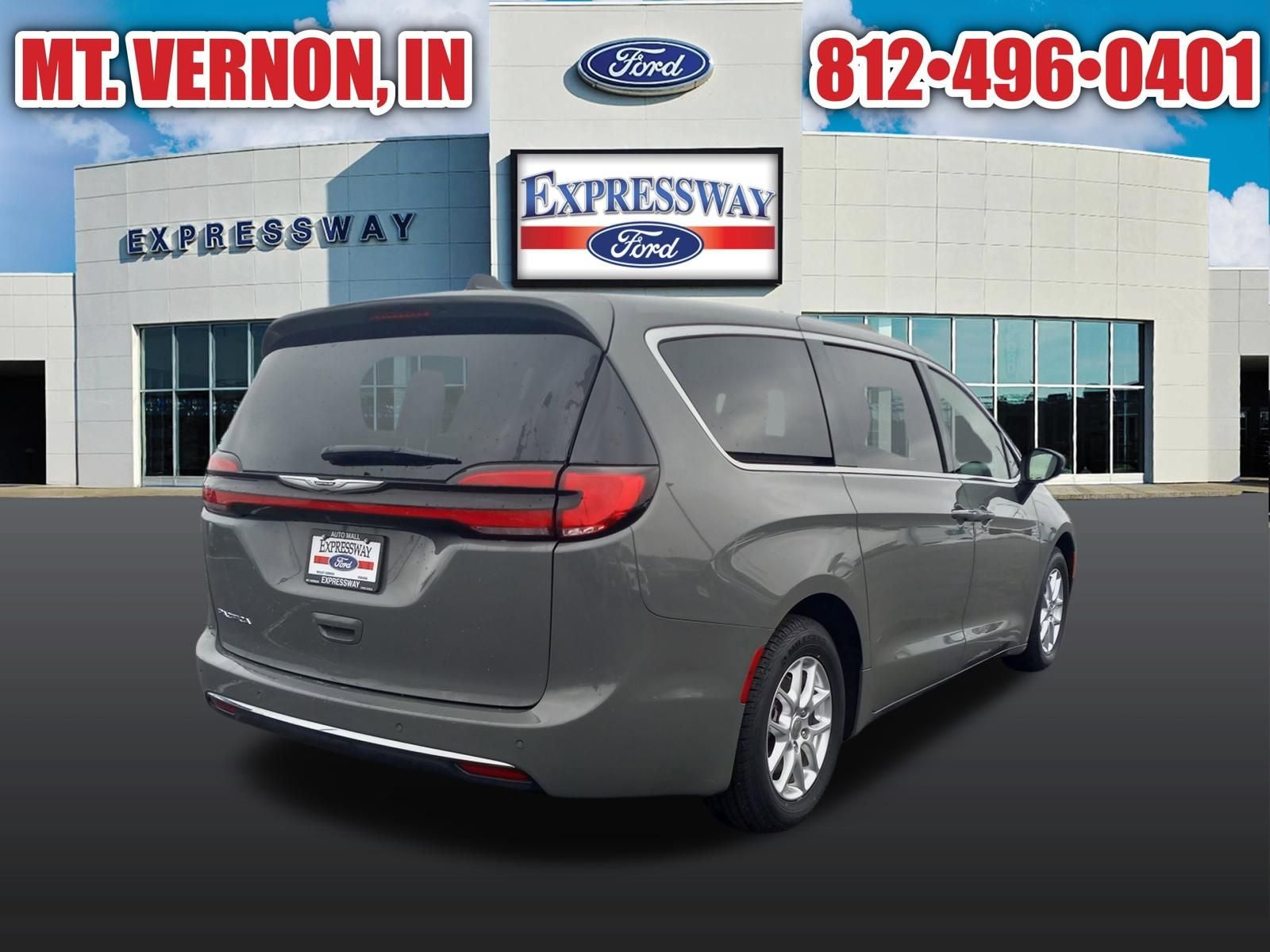 2023 Chrysler Pacifica Touring L