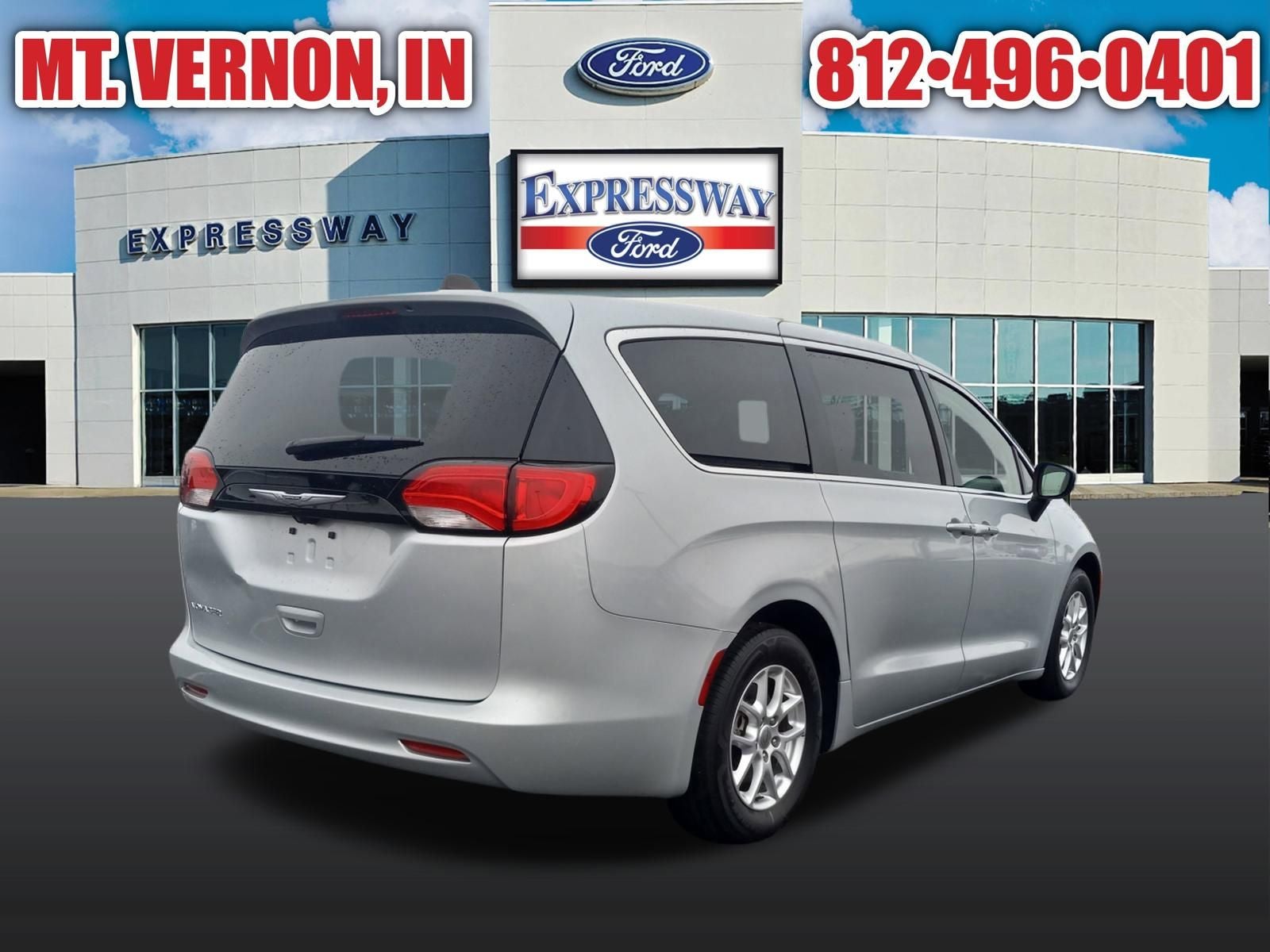 2023 Chrysler Voyager LX