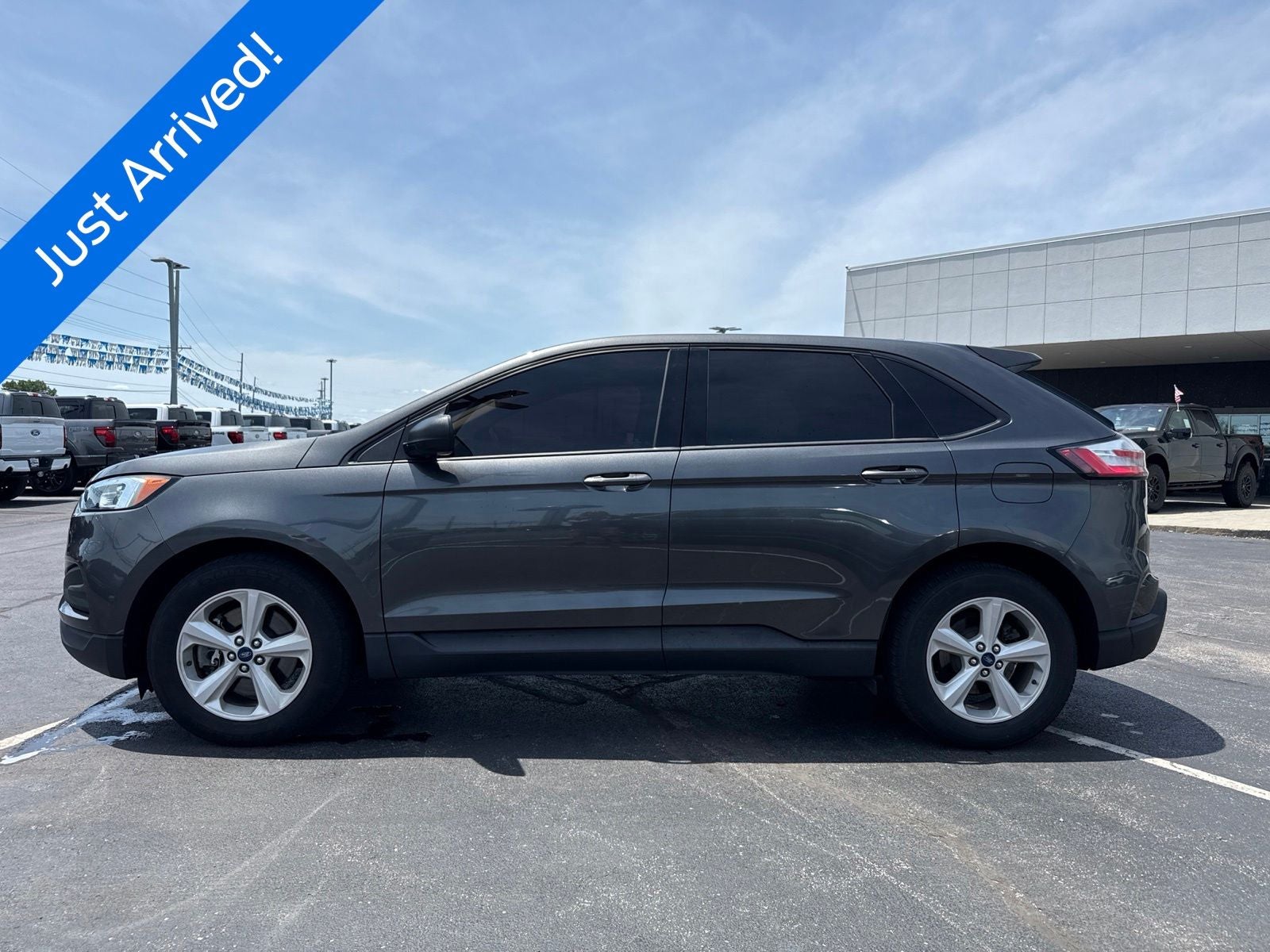 2020 Ford Edge SE