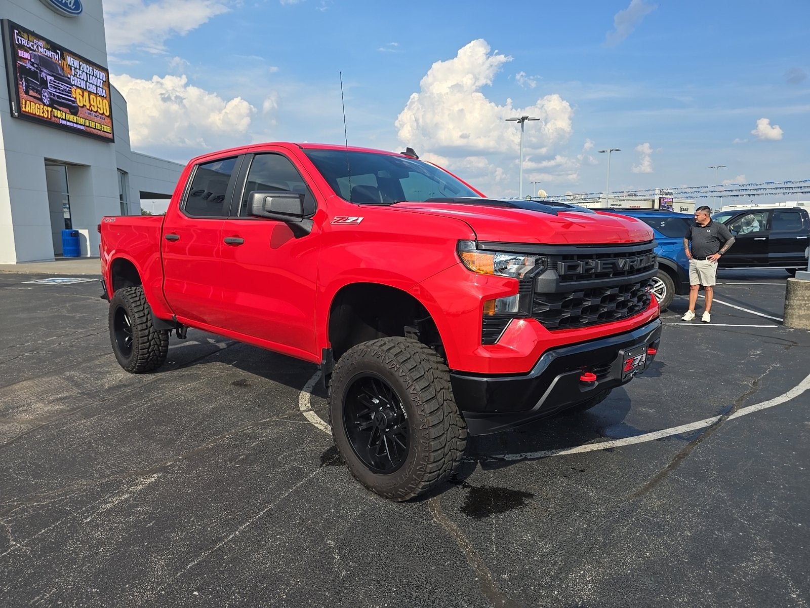 2022 Chevrolet Silverado 1500 Custom Trail Boss