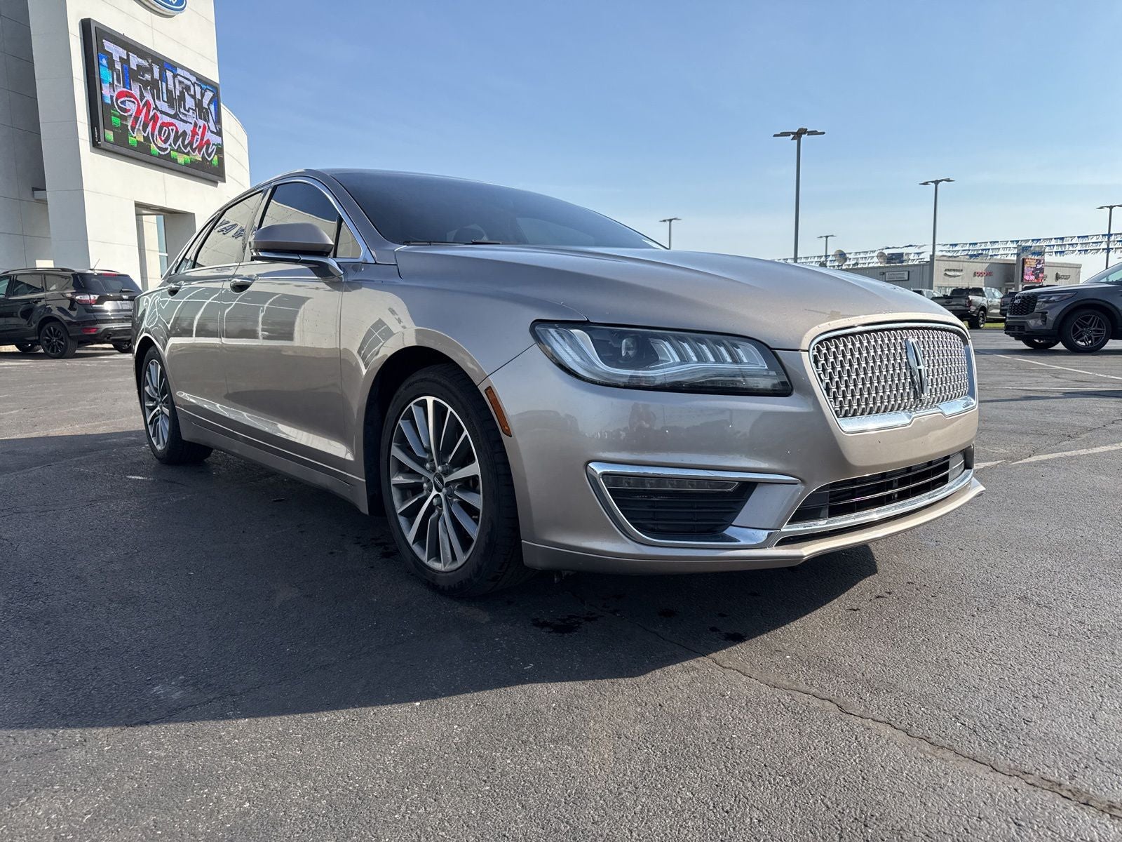 2018 Lincoln MKZ Premiere