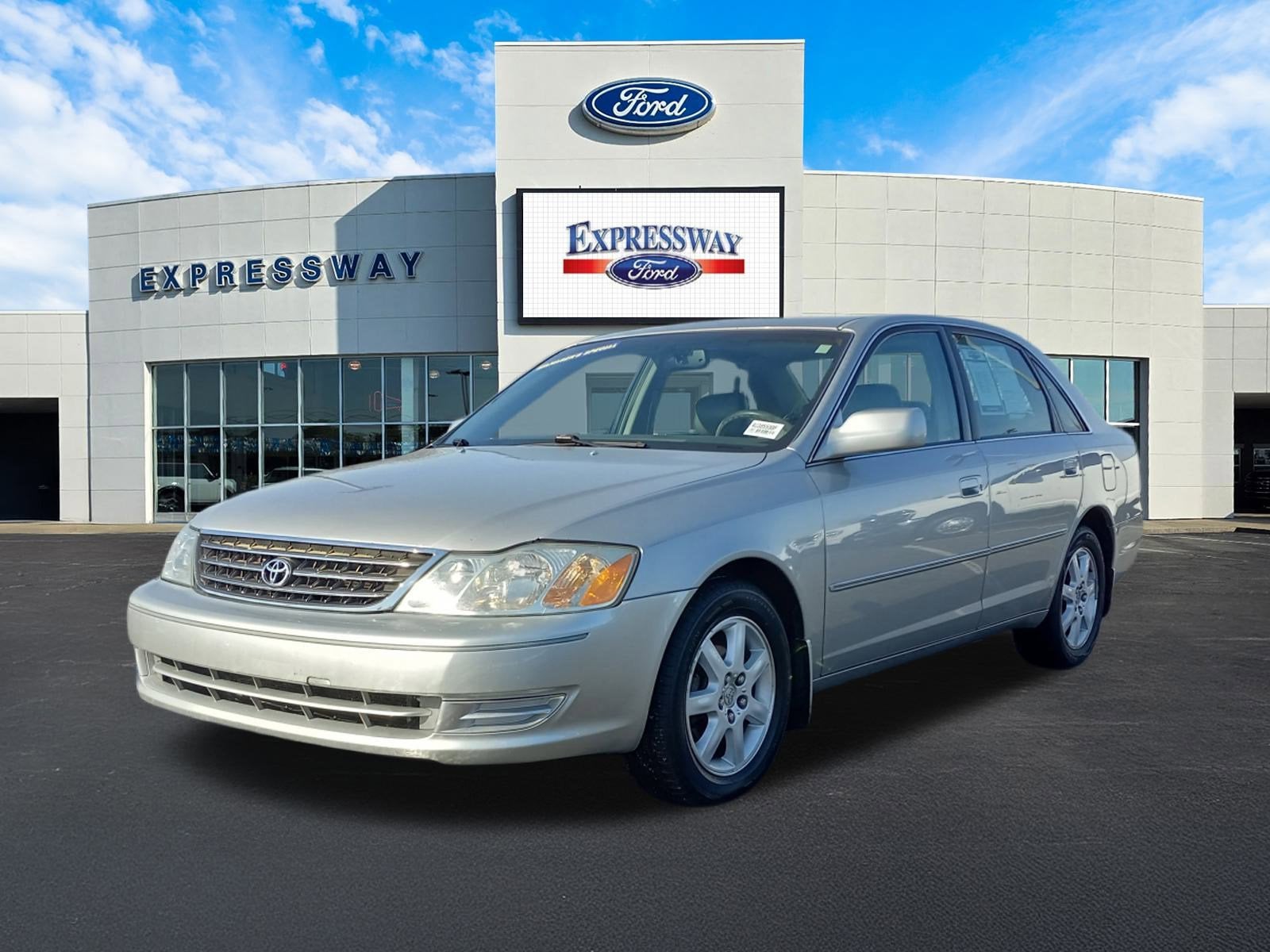 2004 Toyota Avalon XLS