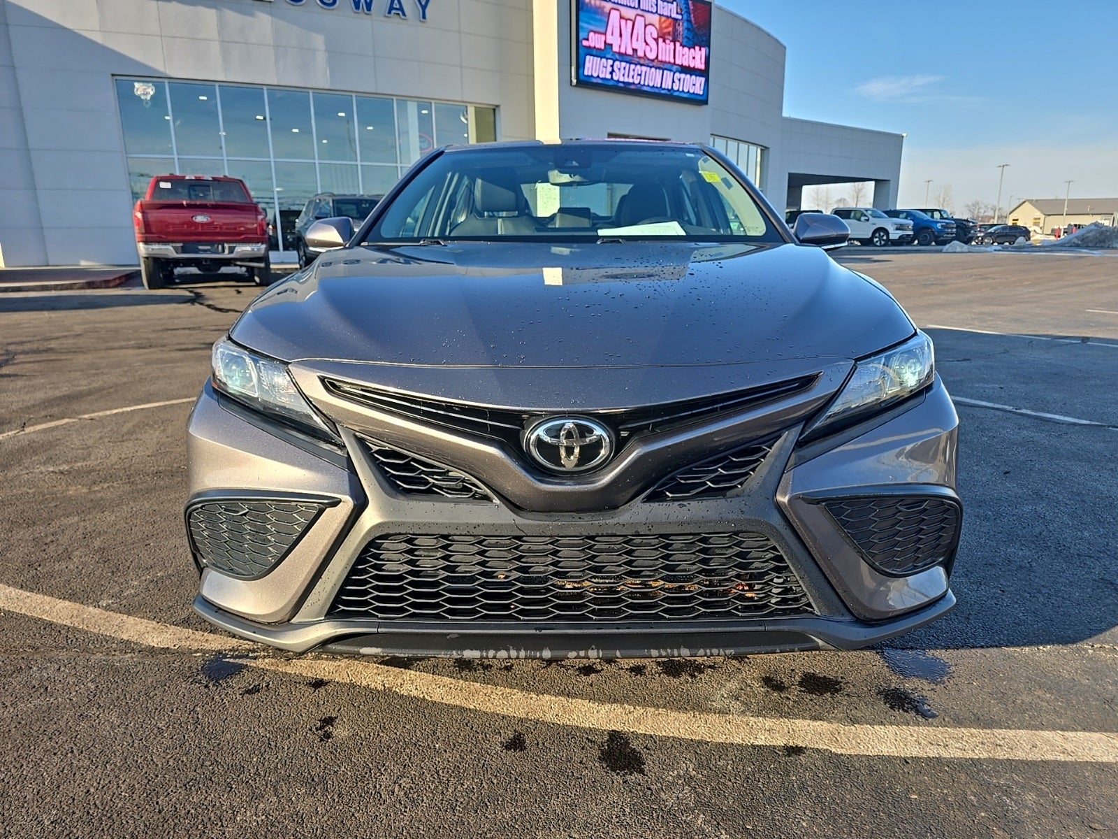 2021 Toyota Camry SE