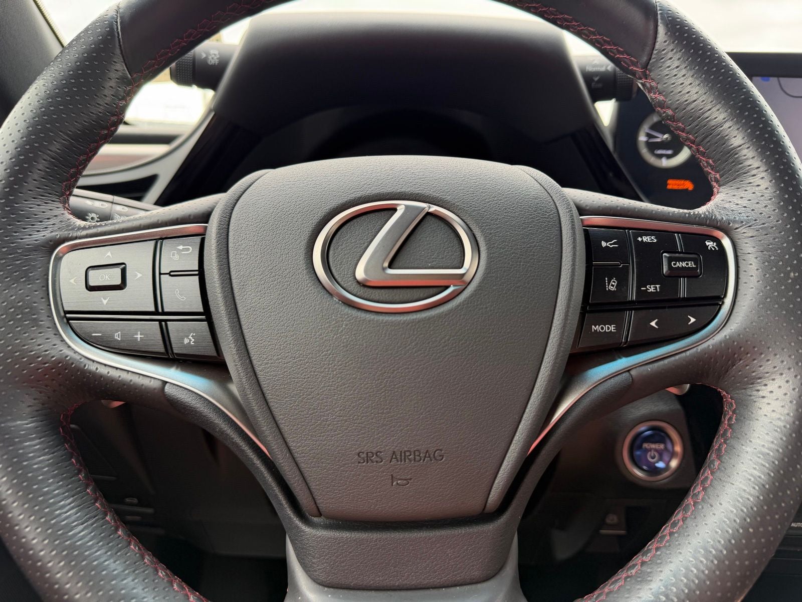 2022 Lexus ES 300h