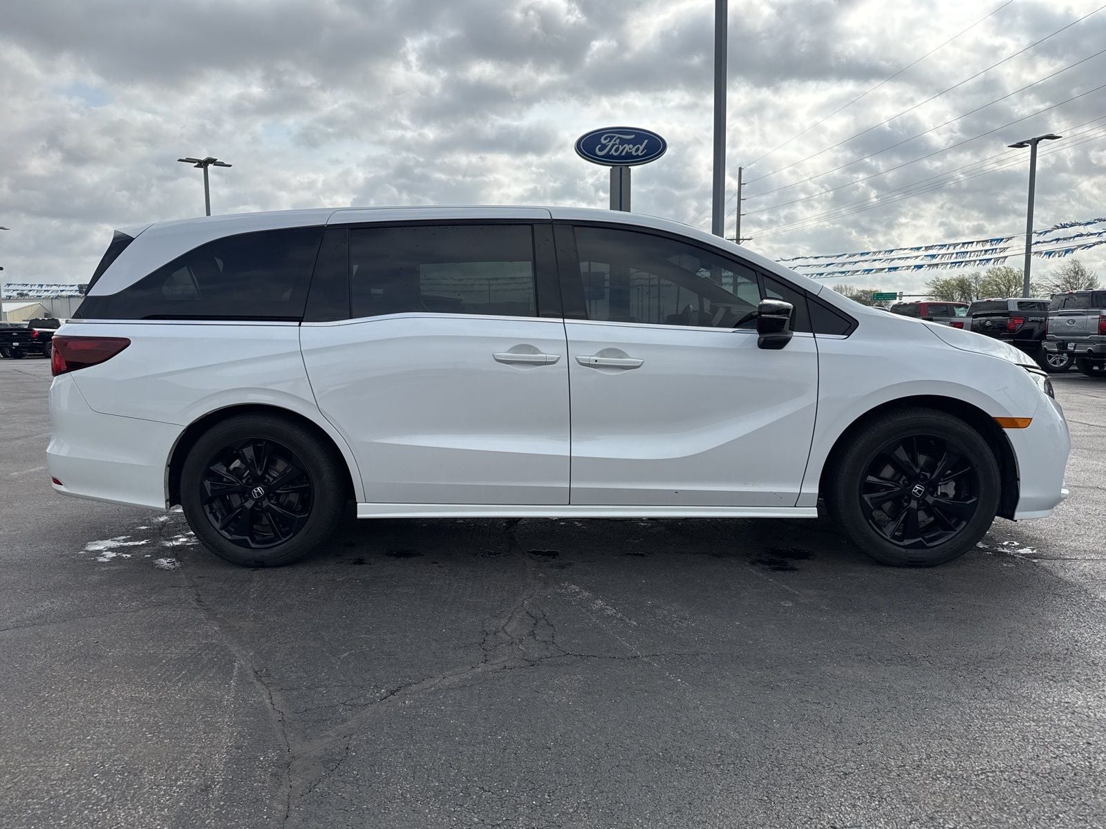 2024 Honda Odyssey Sport