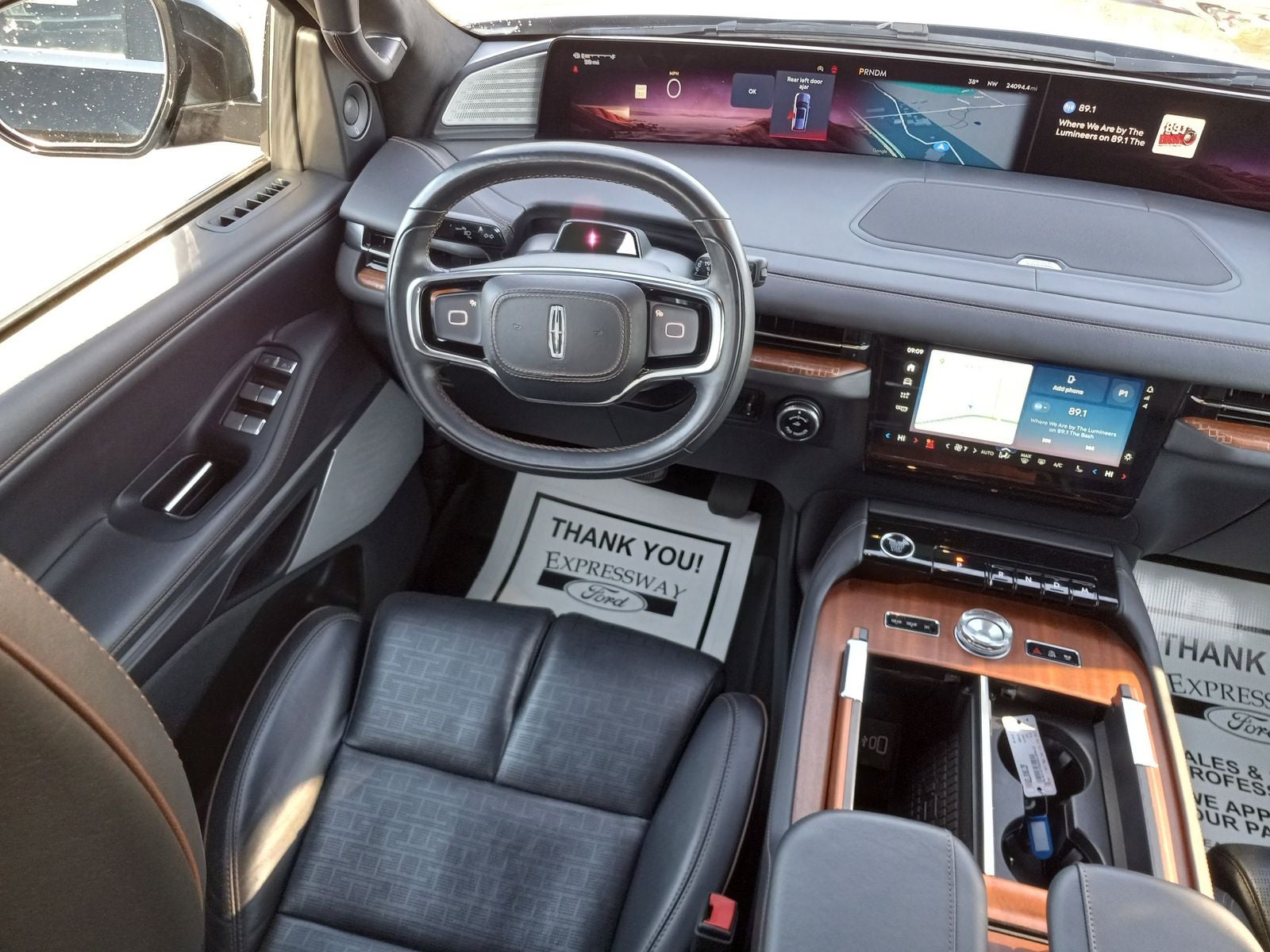 2025 Lincoln Navigator Black Label