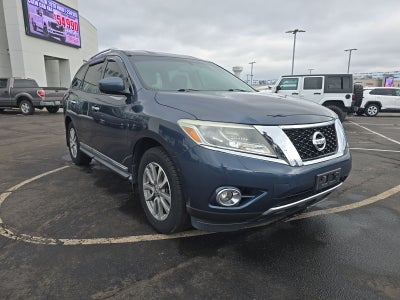 2016 Nissan Pathfinder SL