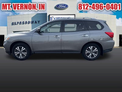 2017 Nissan Pathfinder SL